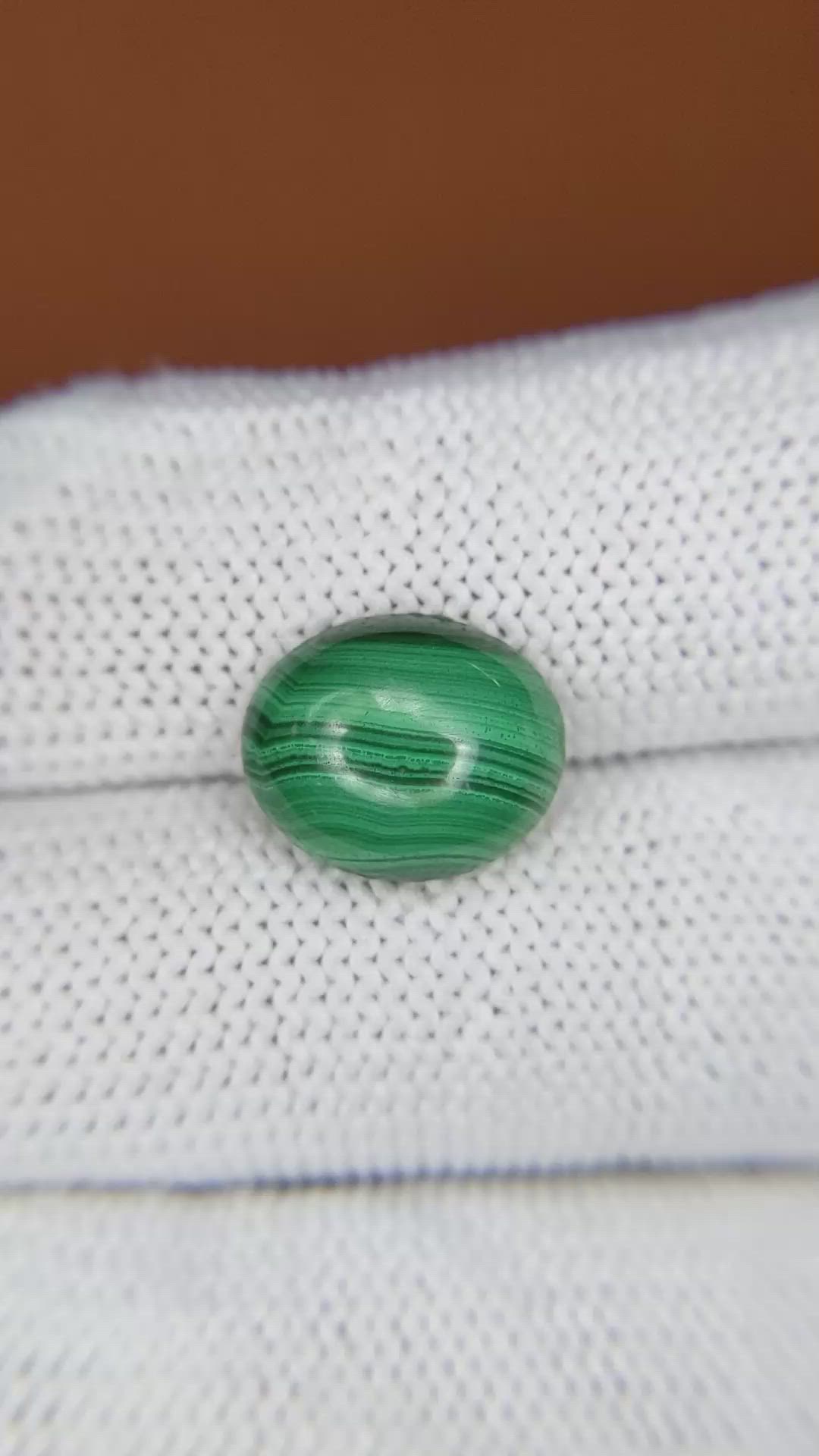 4.73 Ct. Cabochon Malachite from Russia Size Video