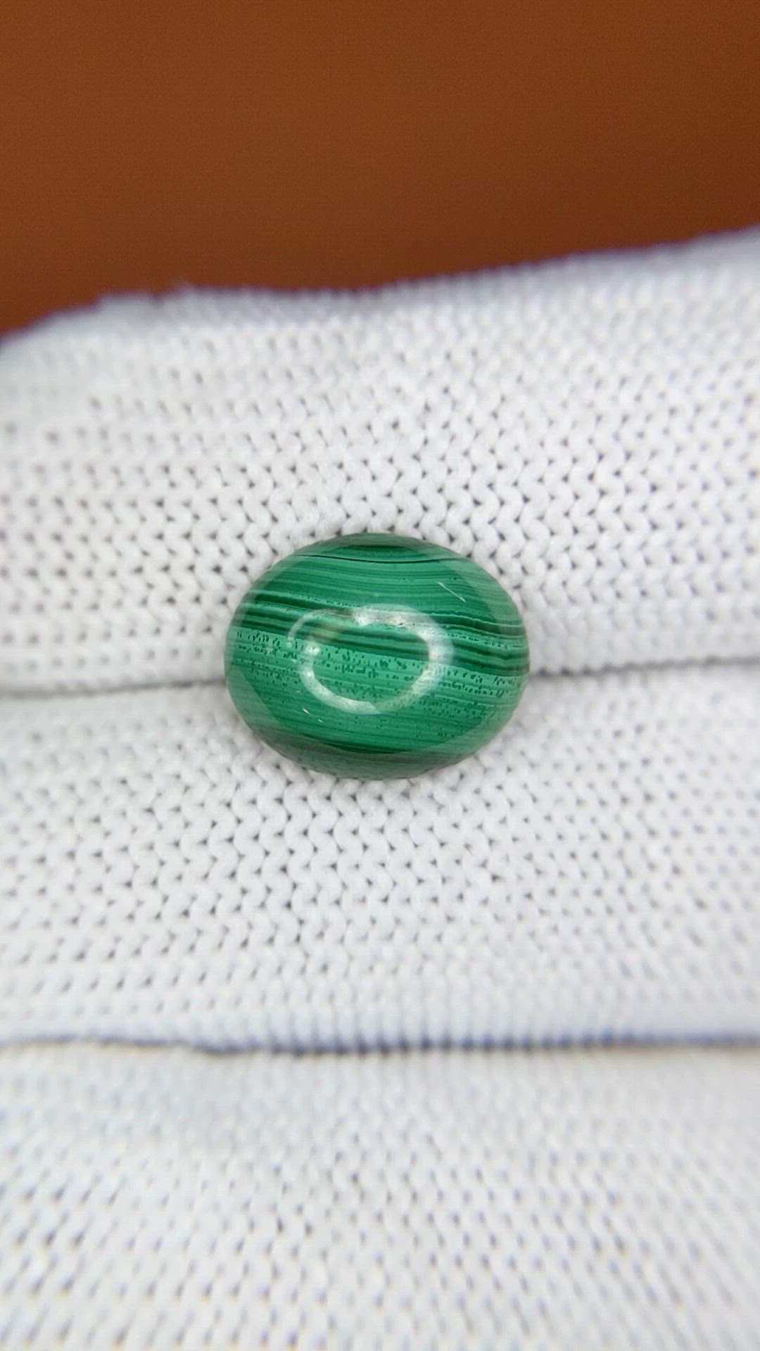 4.93 Ct. Cabochon Malachite from Russia Size Video