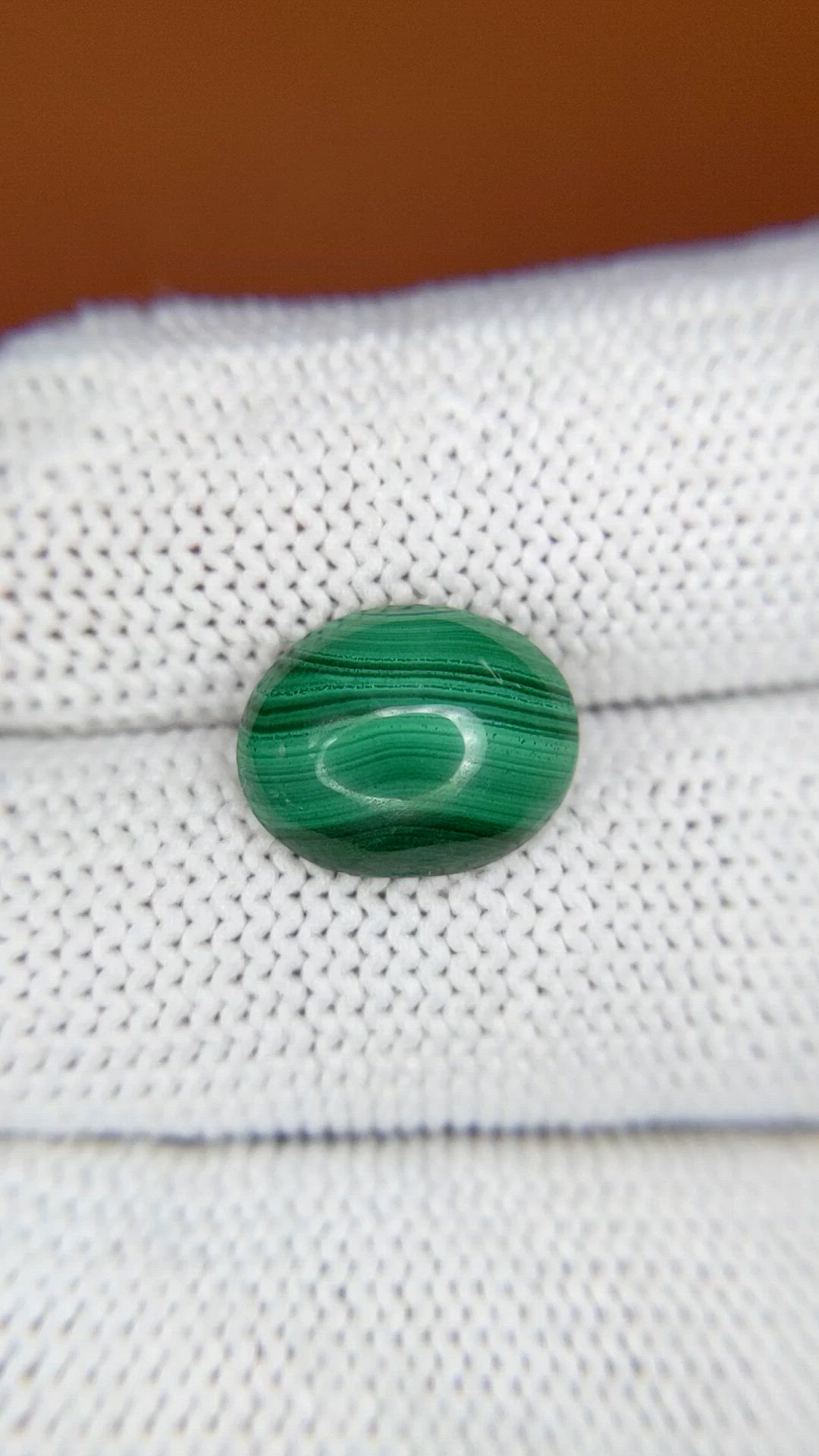 4.67 Ct. Cabochon Malachite from Russia Size Video