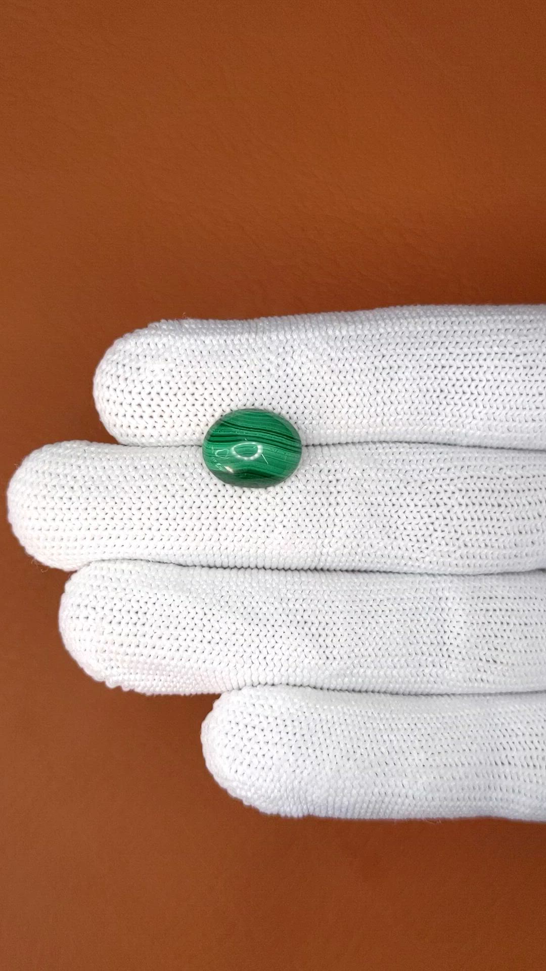 4.67 Ct. Cabochon Malachite from Russia Size Video