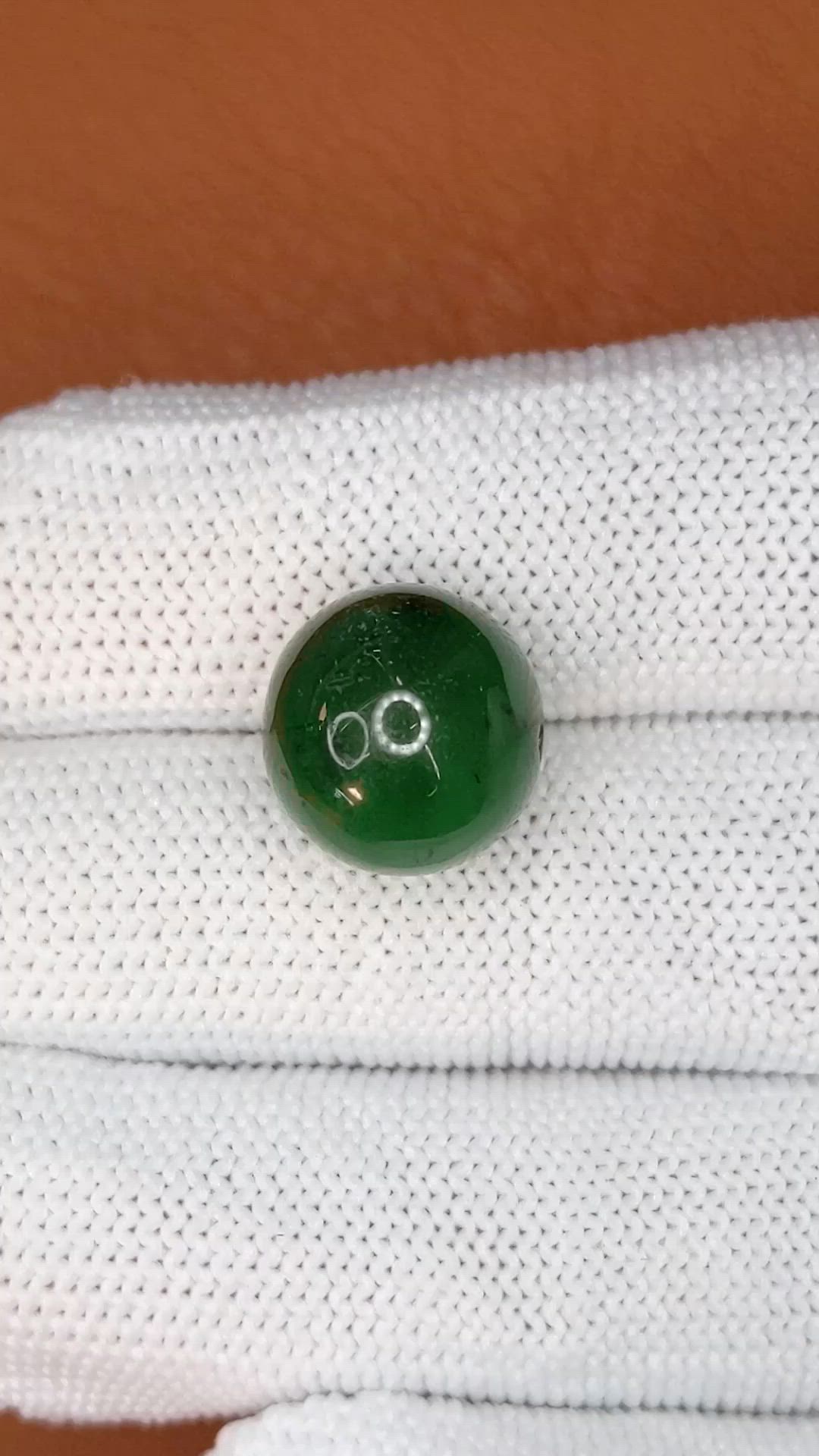 14.90 Ct. Green Jade from Burma (Myanmar) Size Video