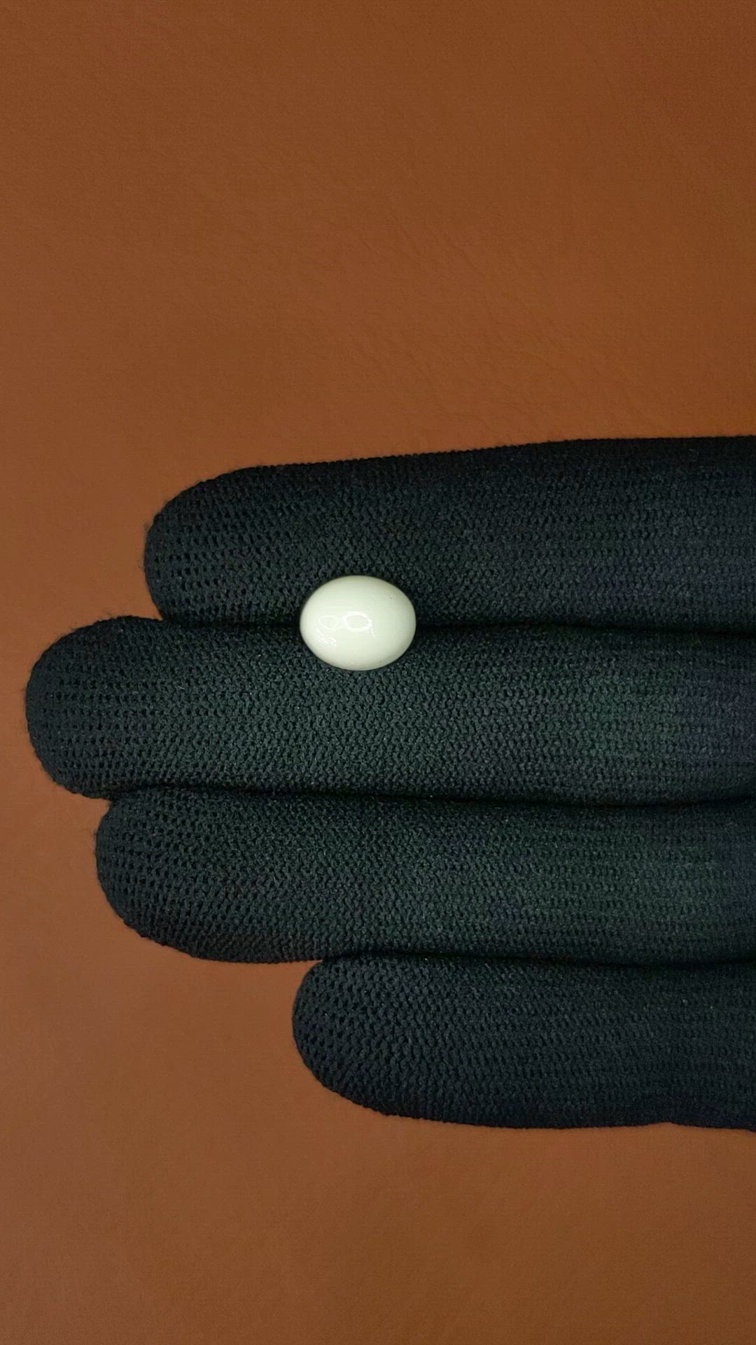 3.71 Ct. Salmon and White Cabochon Coral from Italy Size Video