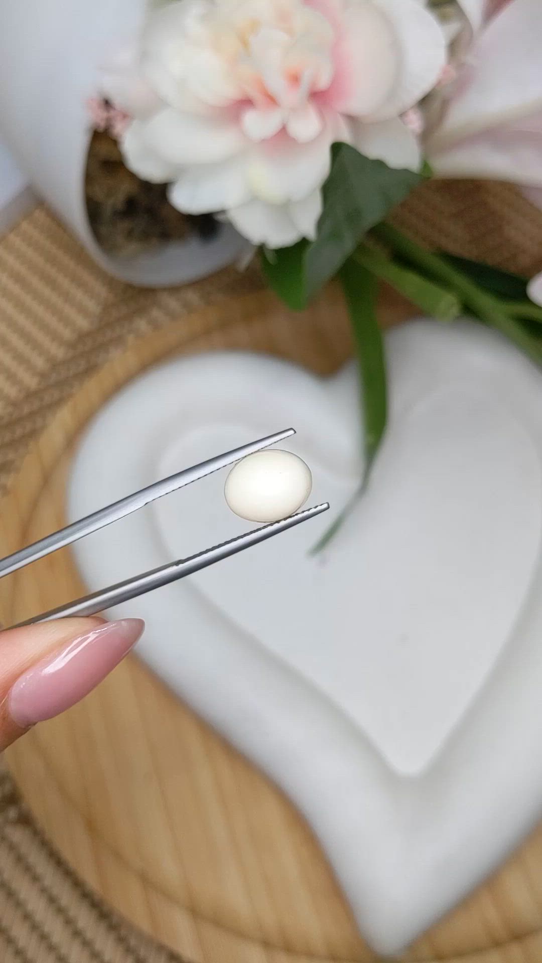 3.71 Ct. Salmon and White Cabochon Coral from Italy Size Video