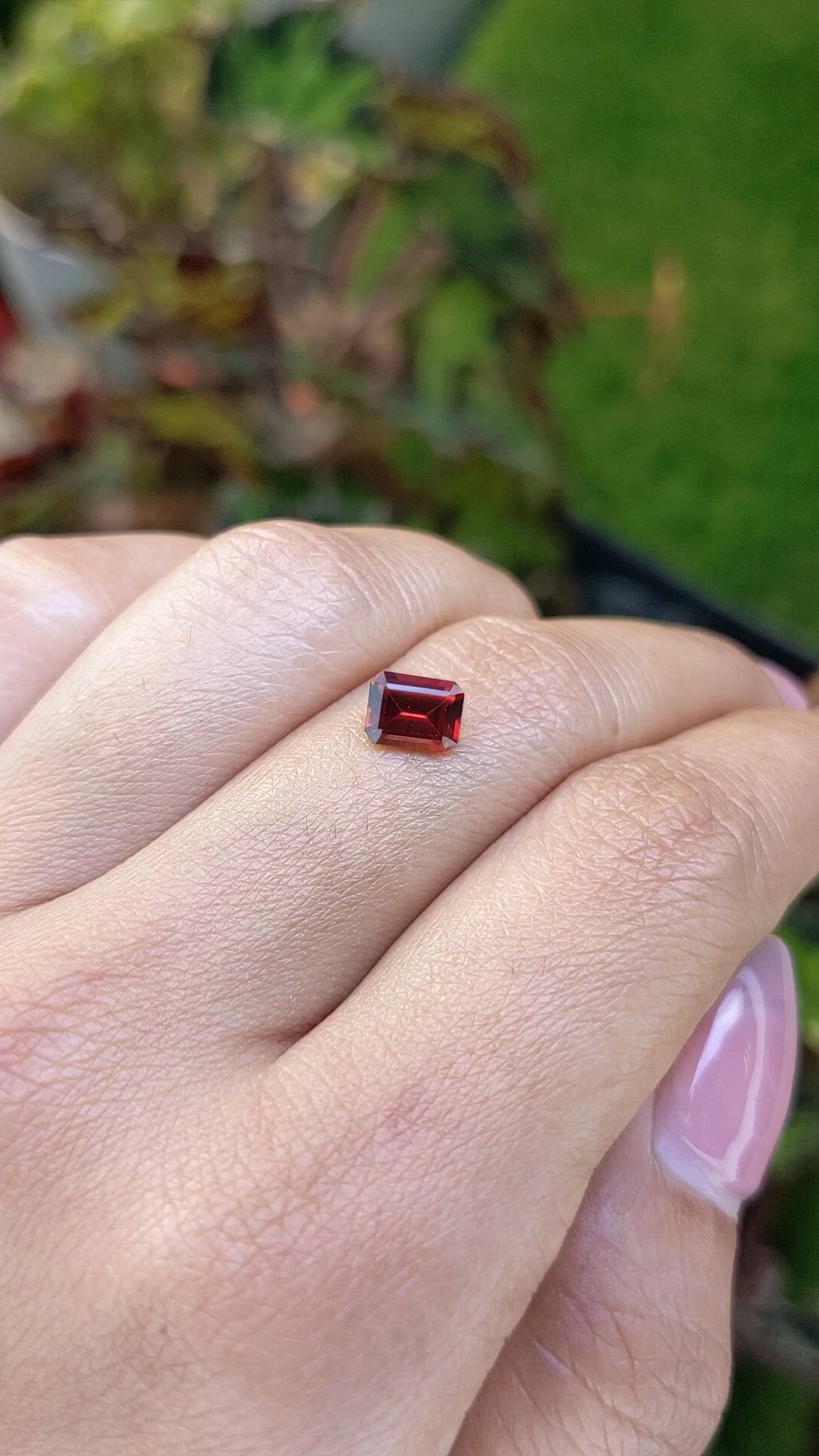 1.11 Ct. Red Rhodolite Garnet from Ceylon (Sri Lanka) Size Video
