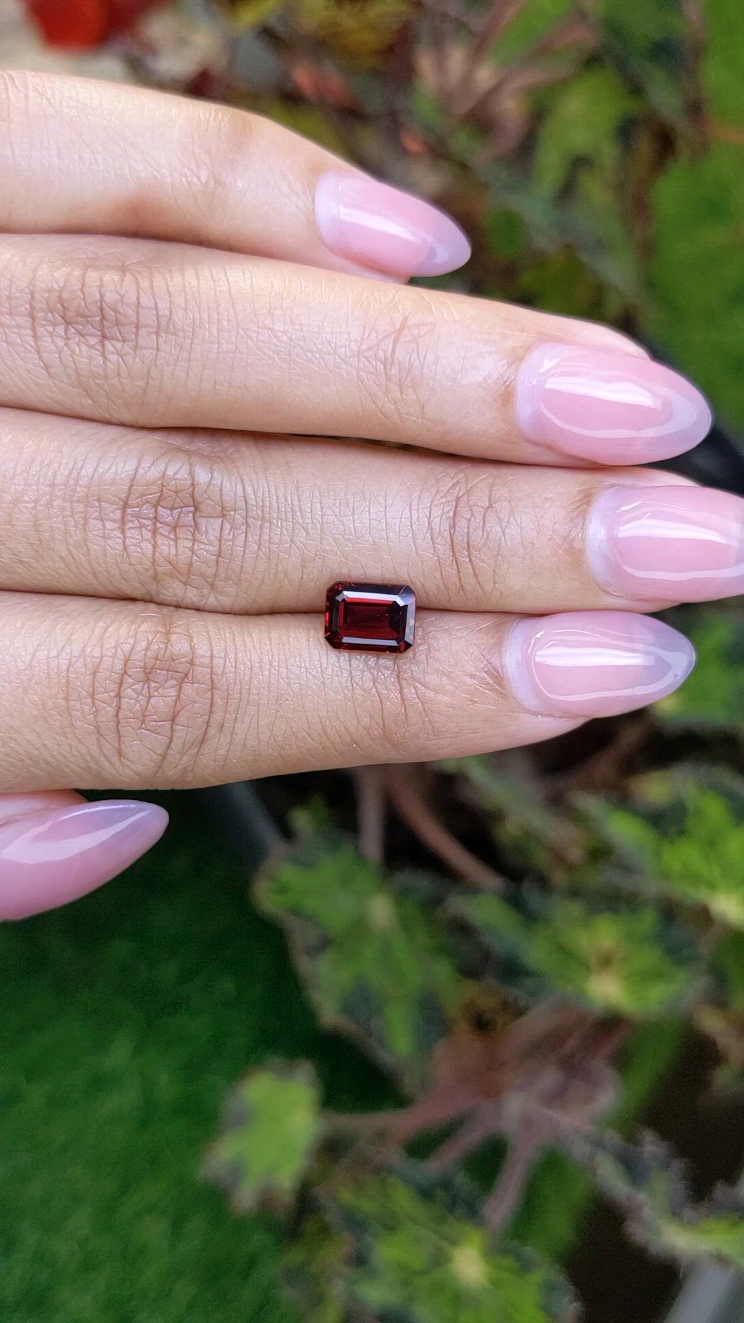 1.86 Ct. Red Garnet from Ceylon (Sri Lanka) Size Video