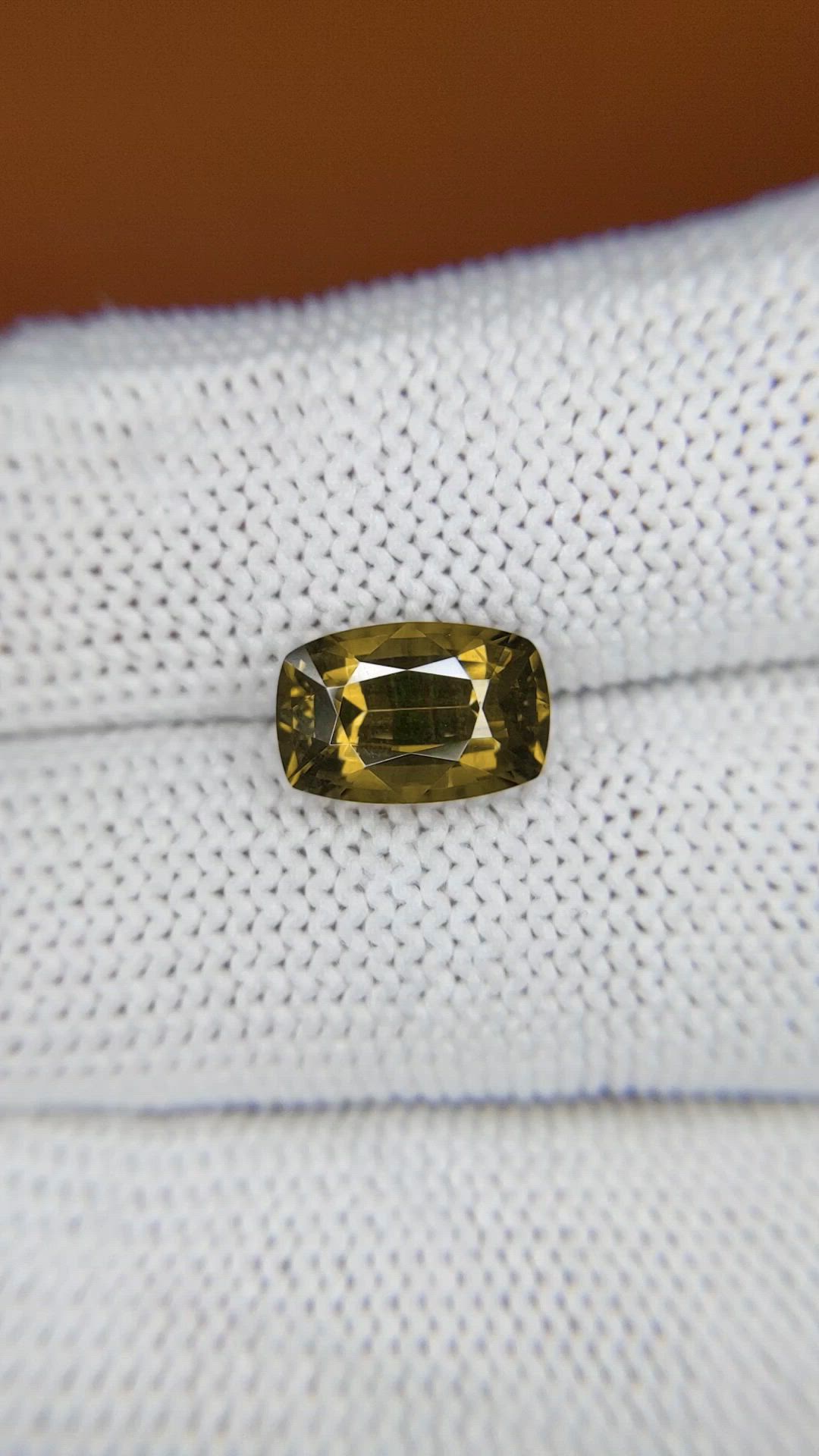 3.95 Ct. Yellowish Brown Zircon from Ceylon (Sri Lanka) Size Video