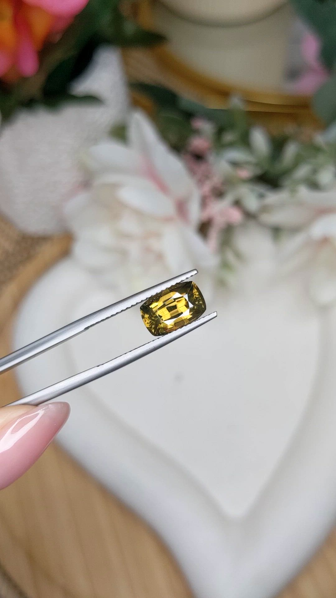 3.95 Ct. Yellowish Brown Zircon from Ceylon (Sri Lanka) Size Video
