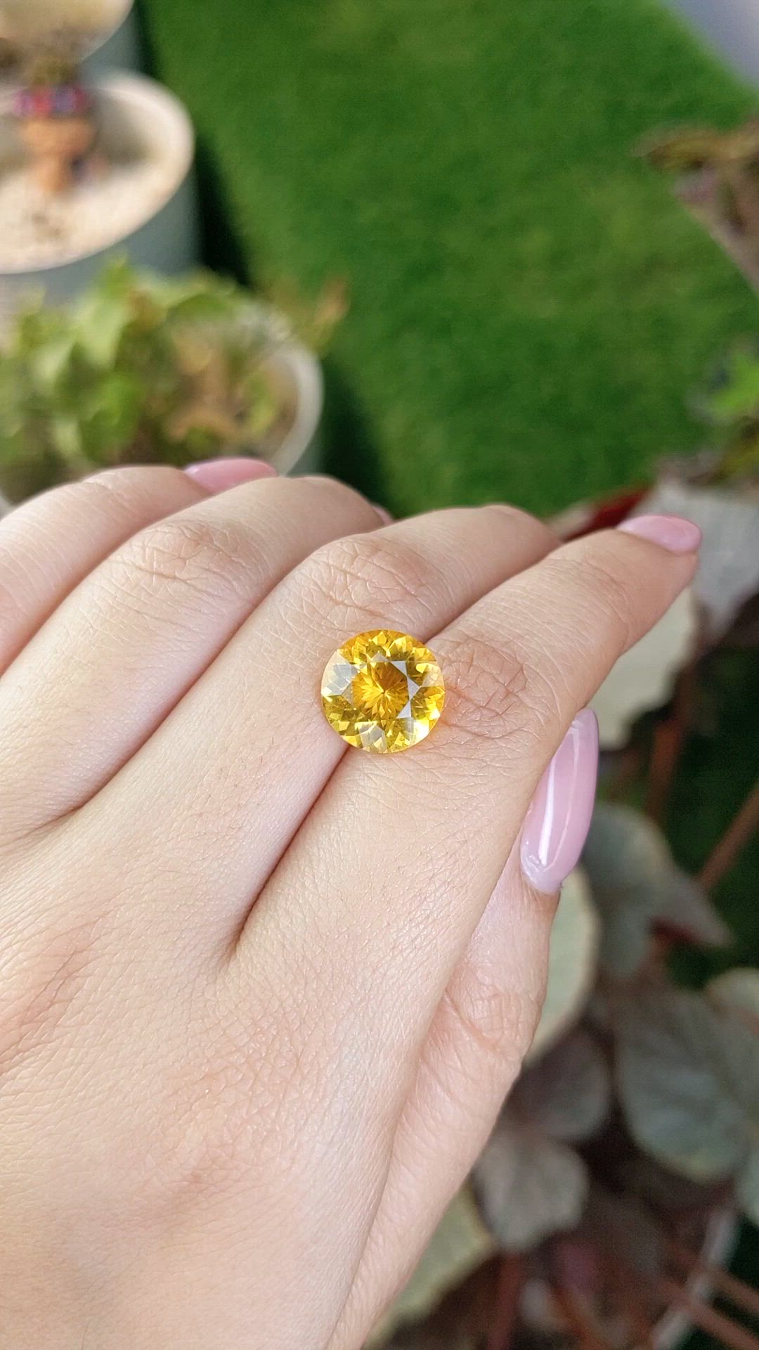 4.11 Ct. Yellow Citrine from Ceylon (Sri Lanka) Size Video