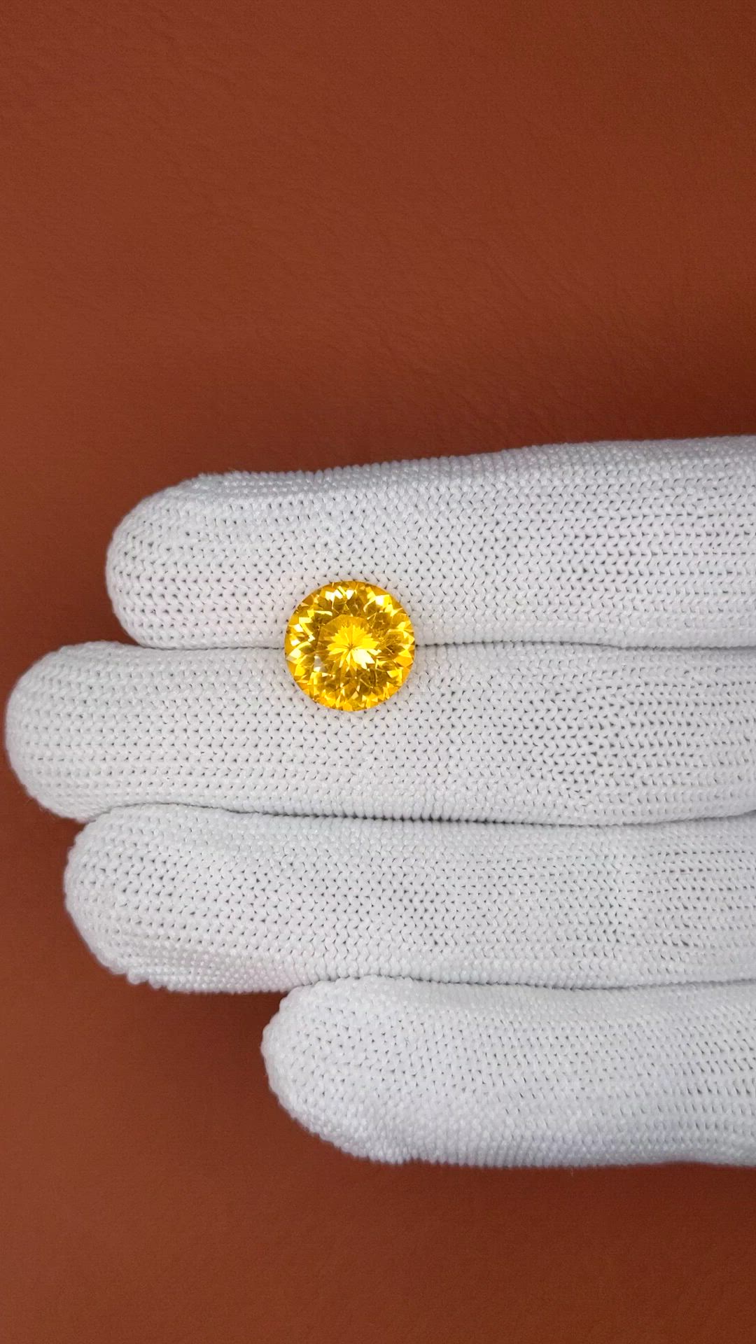 4.11 Ct. Yellow Citrine from Ceylon (Sri Lanka) Size Video