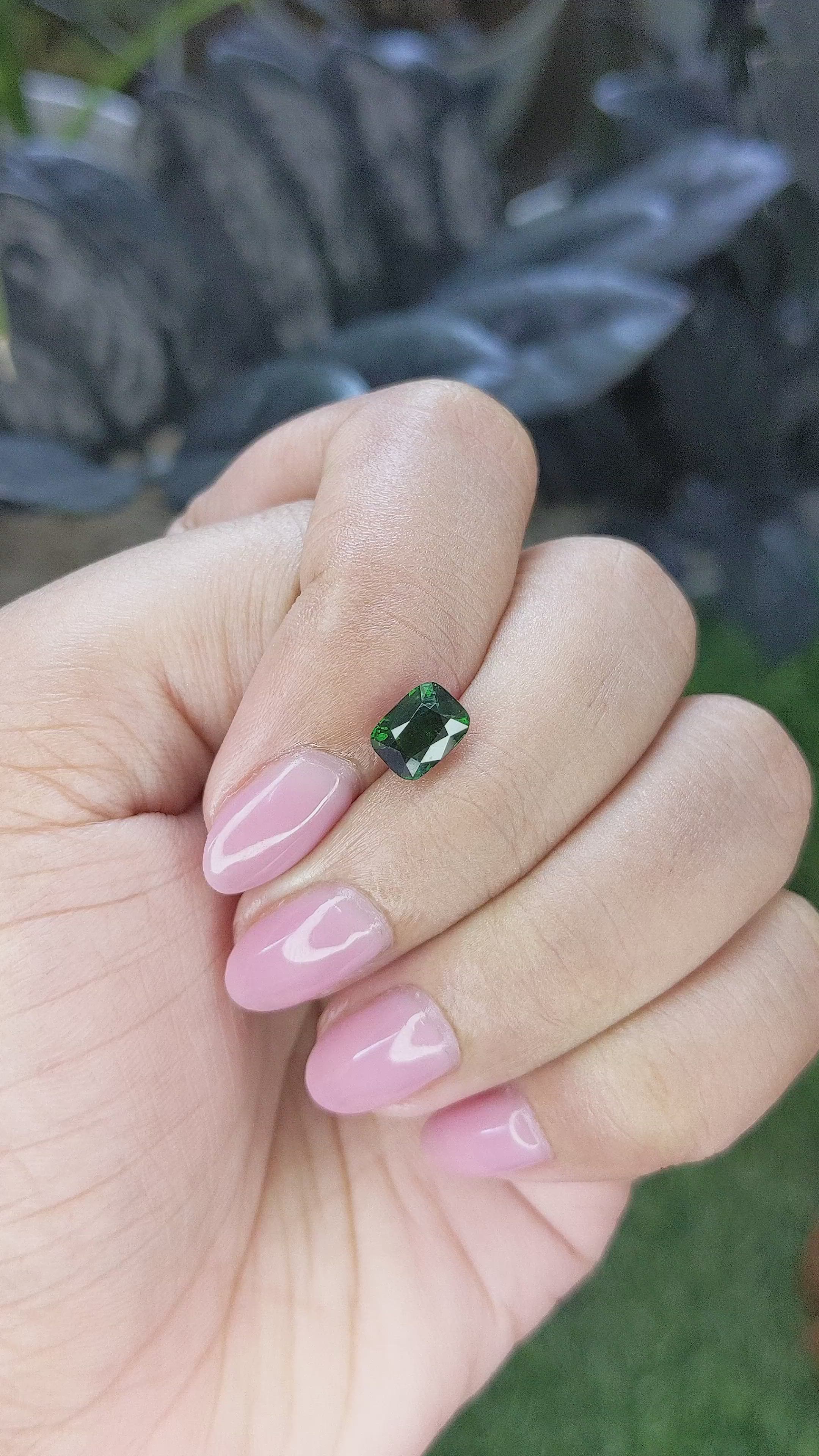 1.55 Ct. Tsavorite Garnet from Tanzania Size Video