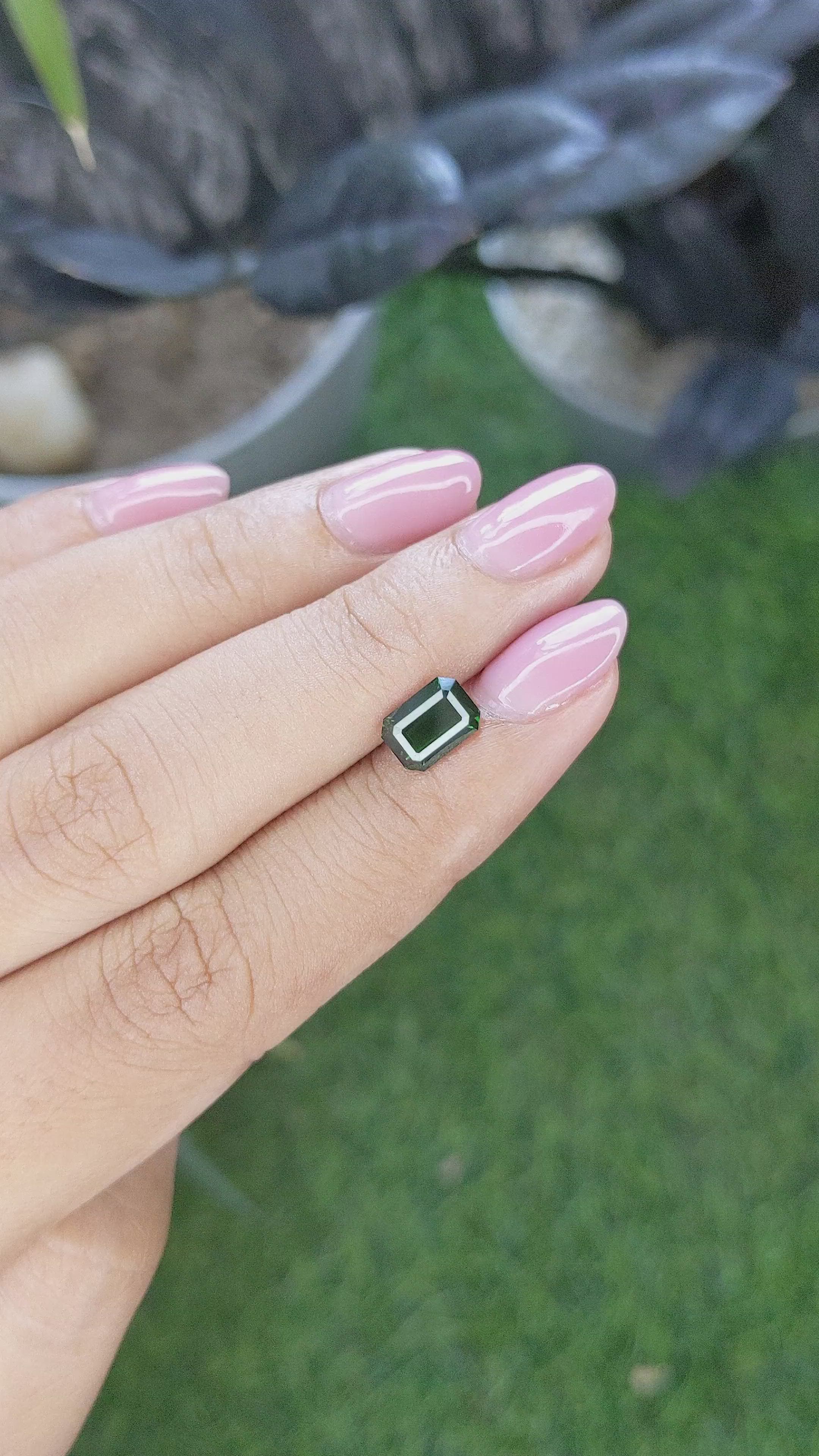 1.59 Ct. Tsavorite Garnet from Tanzania Size Video