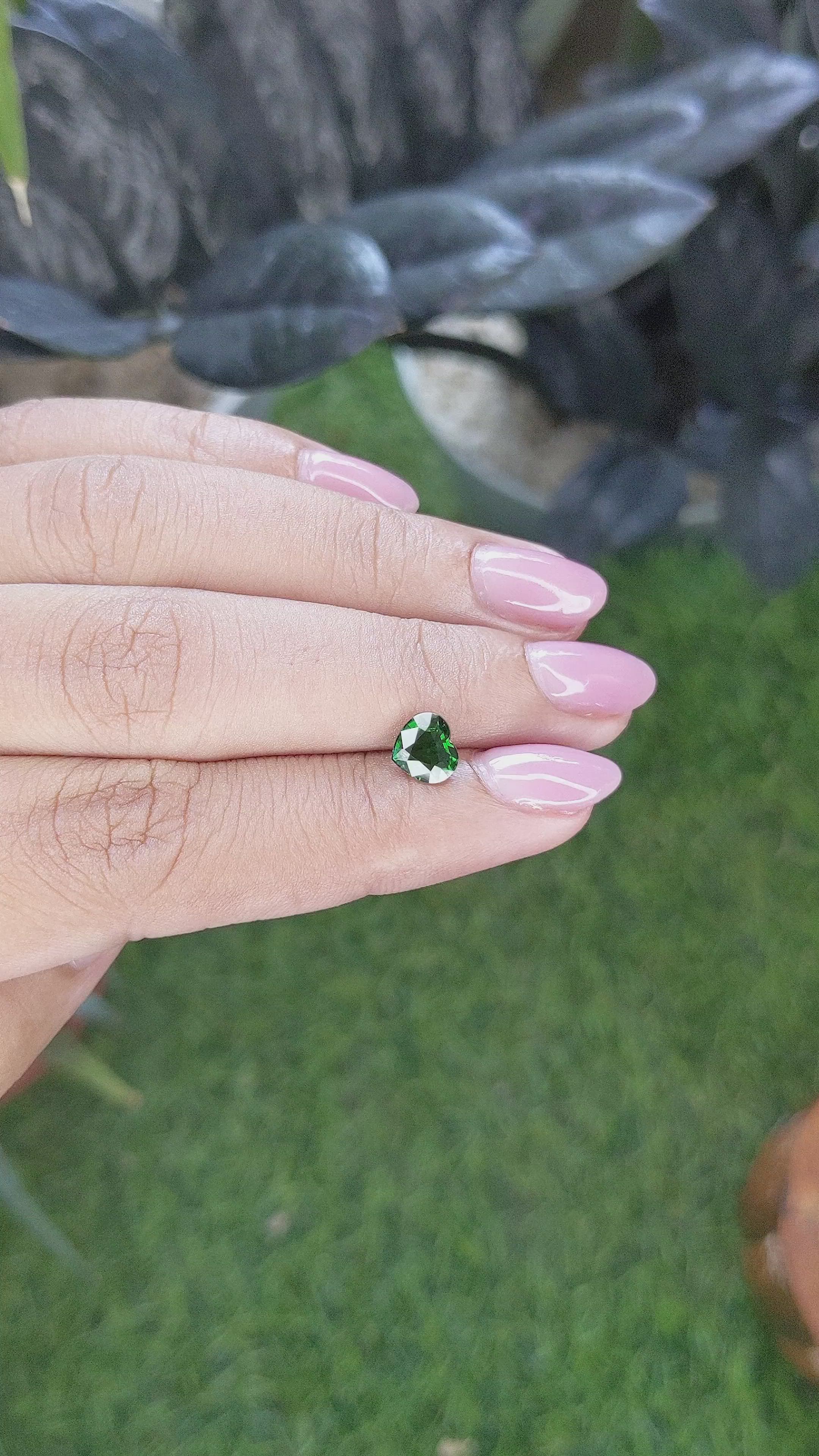 1.05 Ct. Tsavorite Garnet from Tanzania Size Video