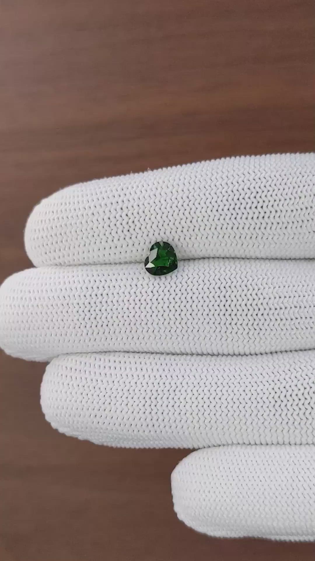 1.05 Ct. Tsavorite Garnet from Tanzania Size Video