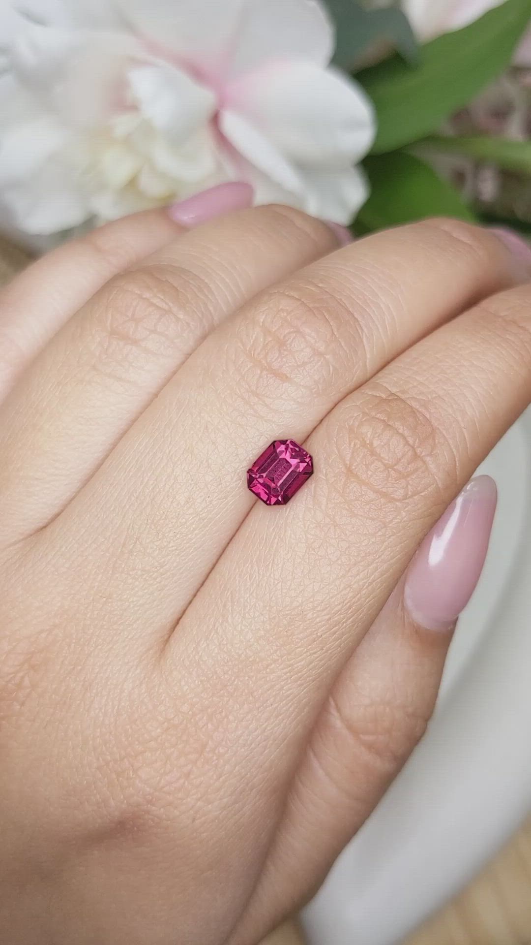 1.62 Ct. Purplish Pink Rhodolite Garnet from Ceylon (Sri Lanka) Size Video