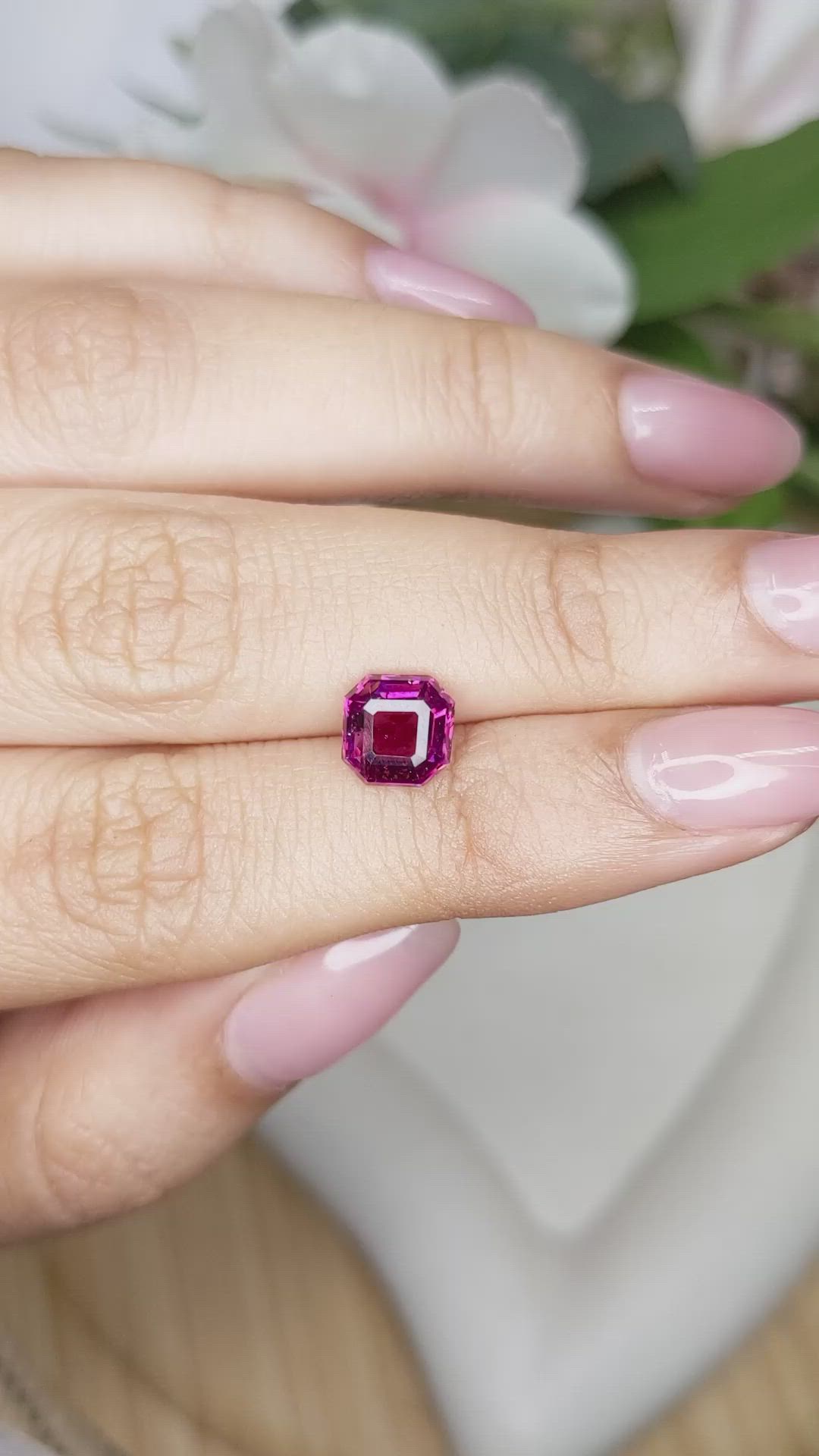 1.86 Ct. Pinkish Purple Rhodolite Garnet from Ceylon (Sri Lanka) Size Video