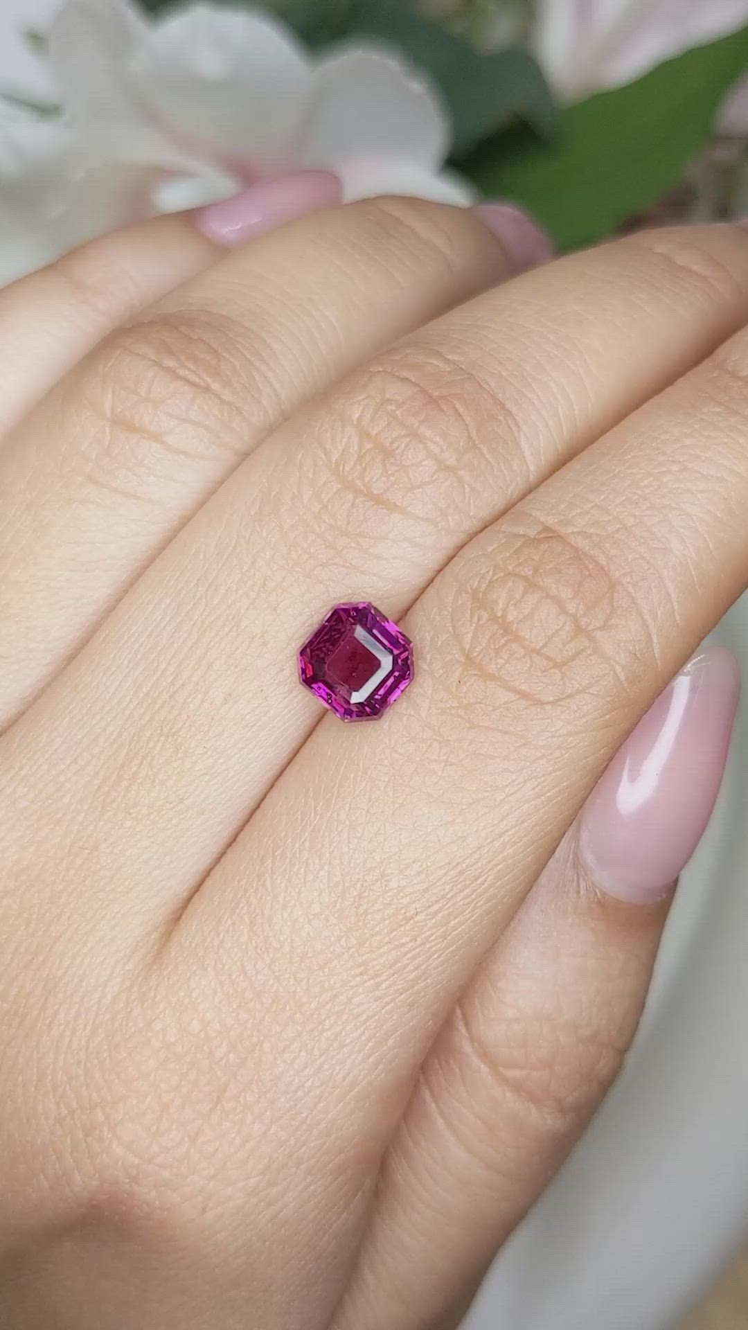 1.86 Ct. Pinkish Purple Rhodolite Garnet from Ceylon (Sri Lanka) Size Video
