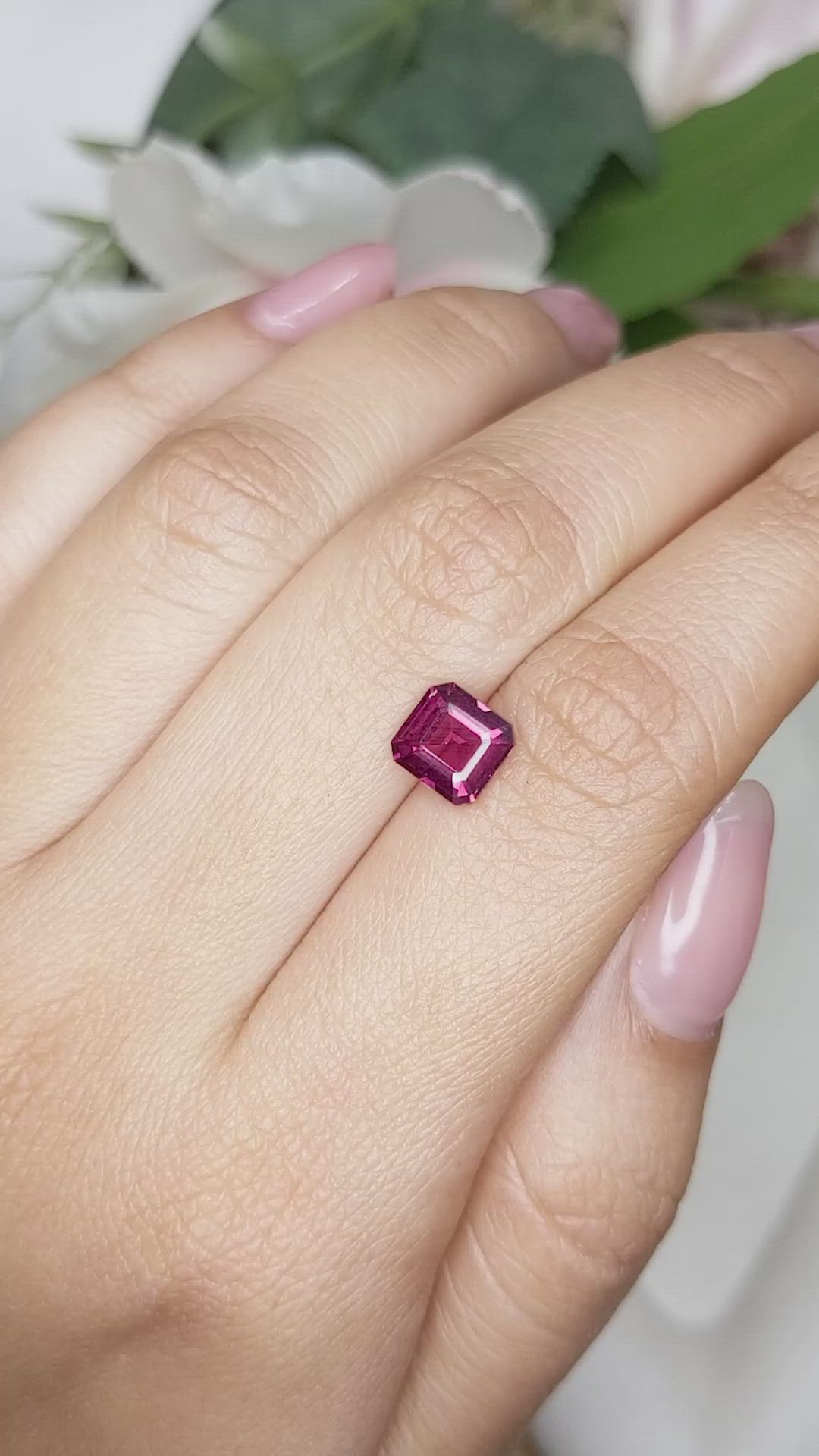 1.76 Ct. Purplish Pink Rhodolite Garnet from Ceylon (Sri Lanka) Size Video