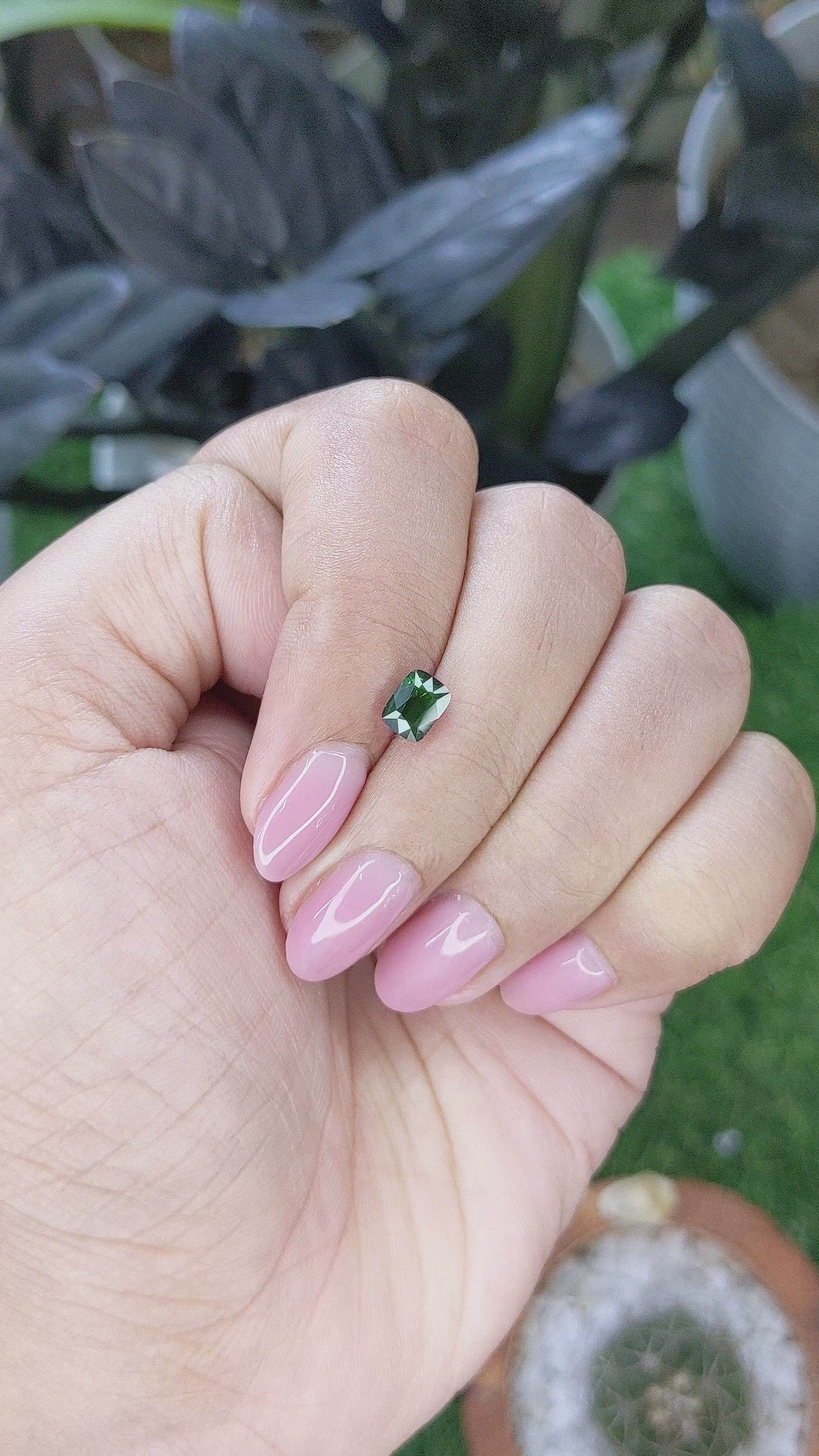 1.03 Ct. Tsavorite Garnet from Tanzania Size Video