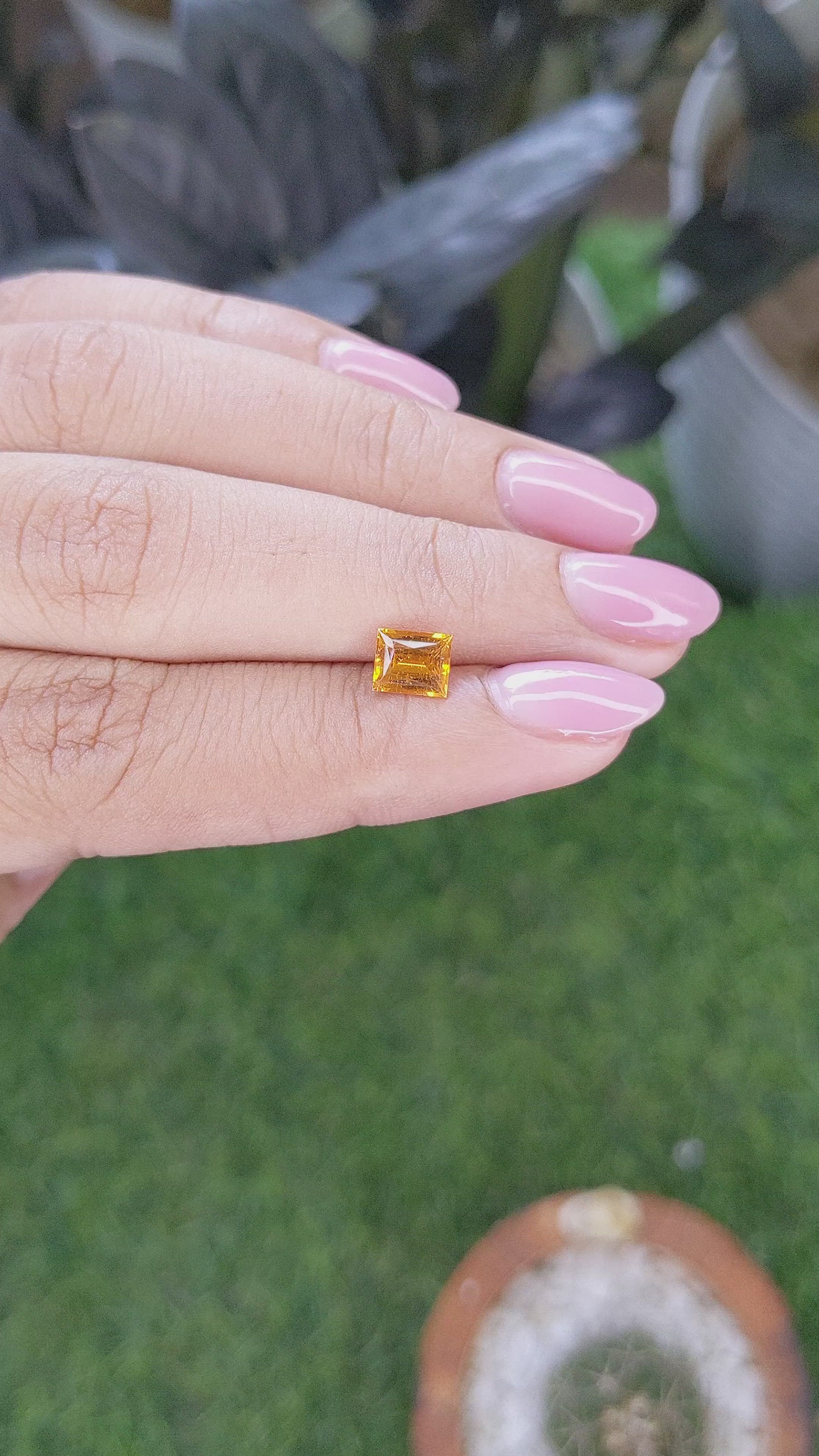 1.07 Ct. Orange Malaya Garnet from Tanzania Size Video