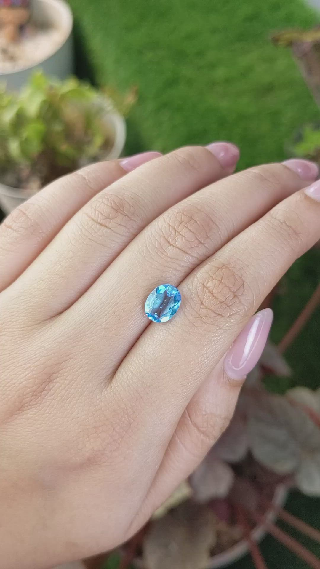 2.70 Ct. Swiss Blue Topaz from Ceylon (Sri Lanka) Size Video