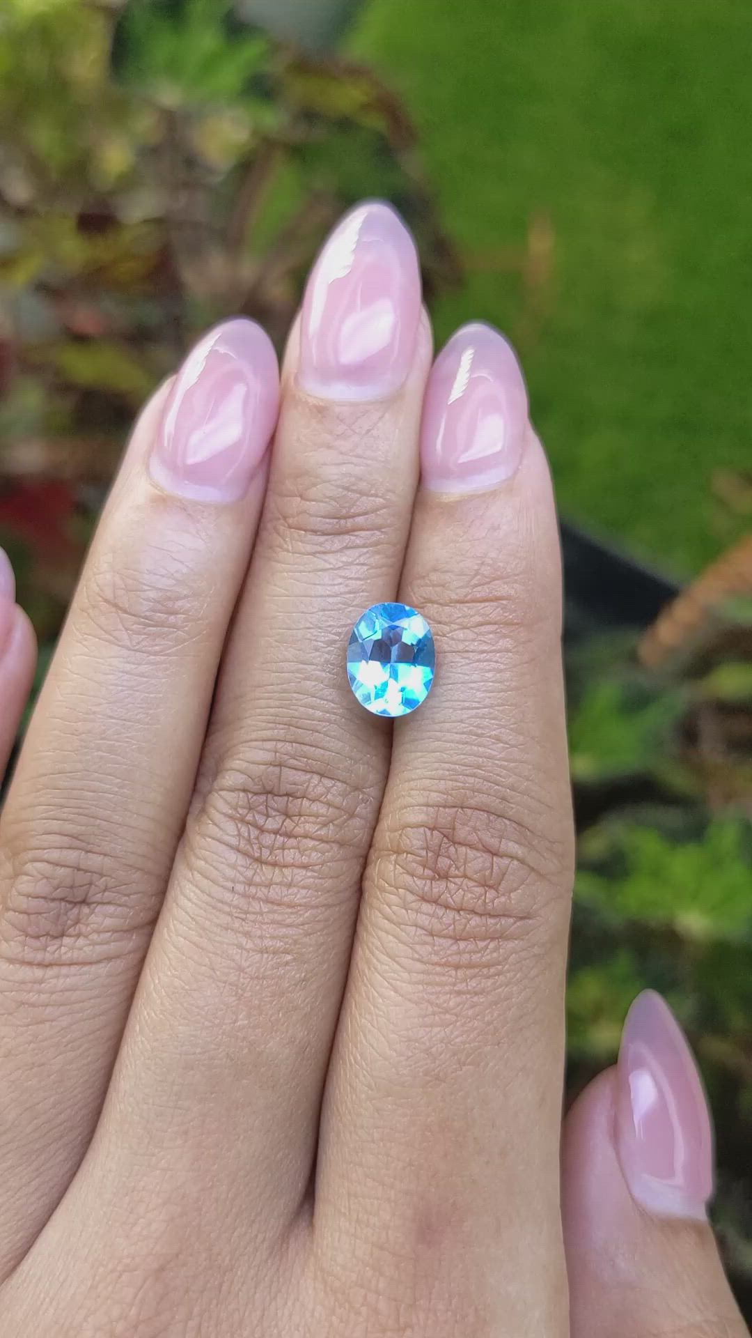 2.59 Ct. Swiss Blue Topaz from Ceylon (Sri Lanka) Size Video