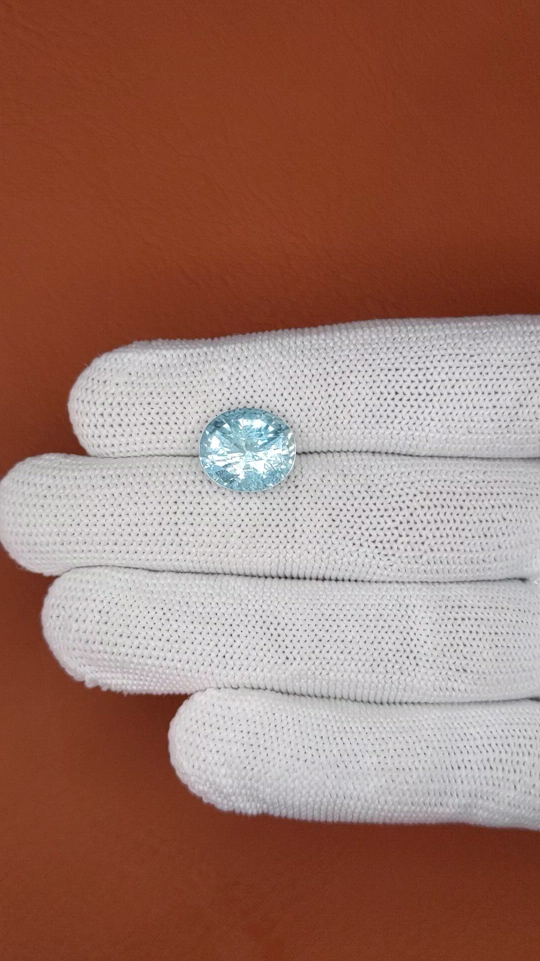 5.95 Ct. Blue Aquamarine from Brazil Size Video