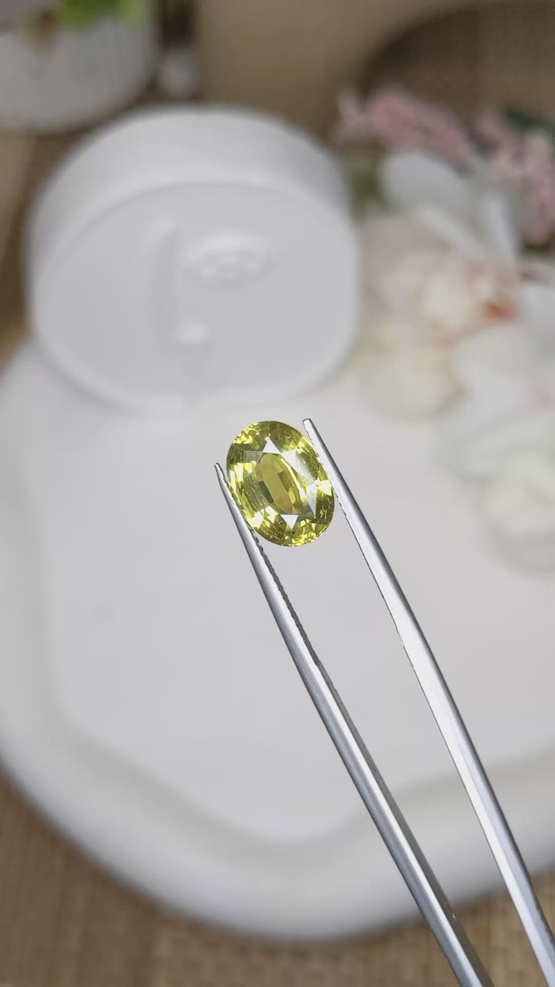 4.25 Ct. Greenish Yellow Chrysoberyl from Ceylon (Sri Lanka) Size Video