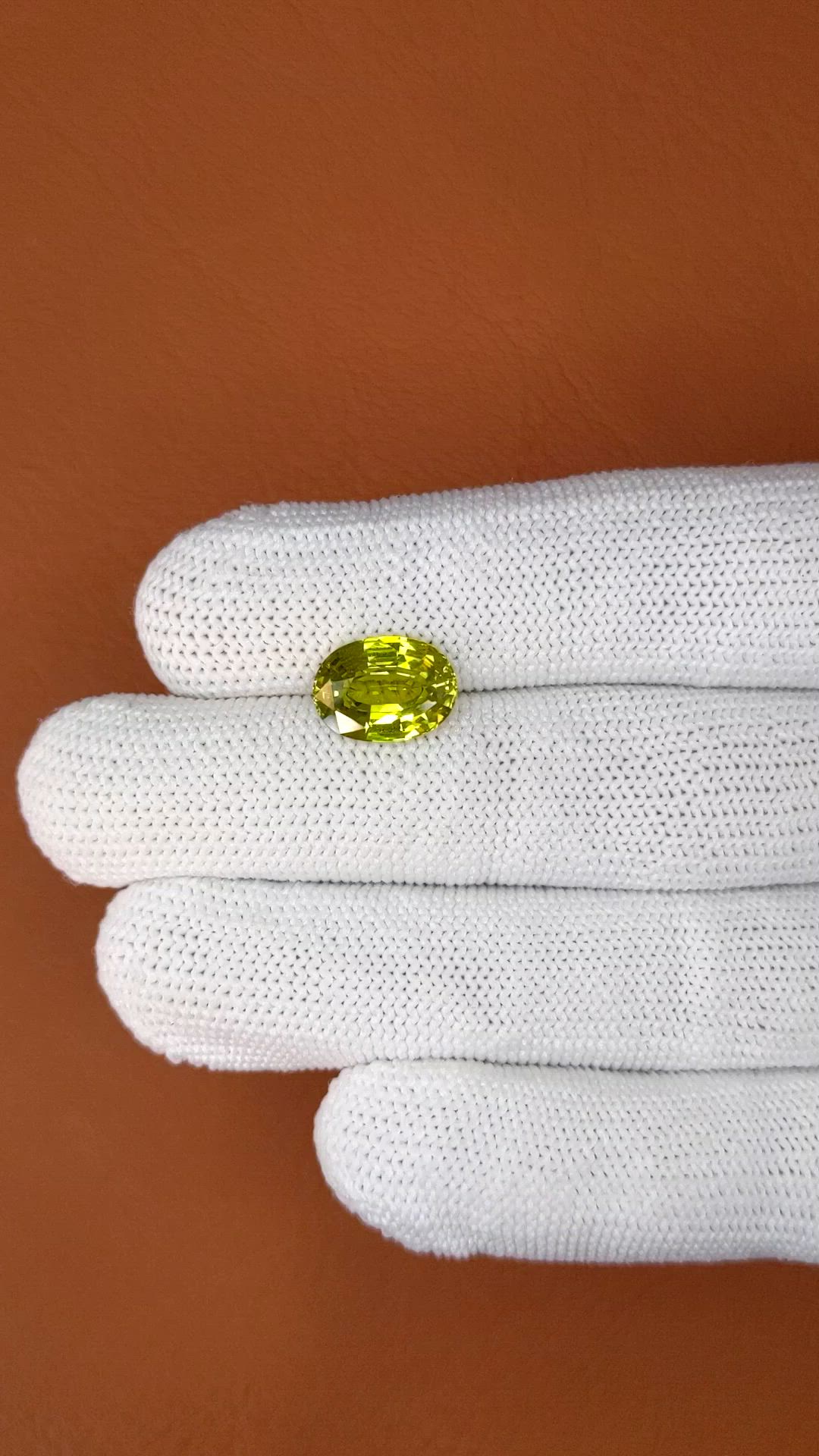 4.25 Ct. Greenish Yellow Chrysoberyl from Ceylon (Sri Lanka) Size Video
