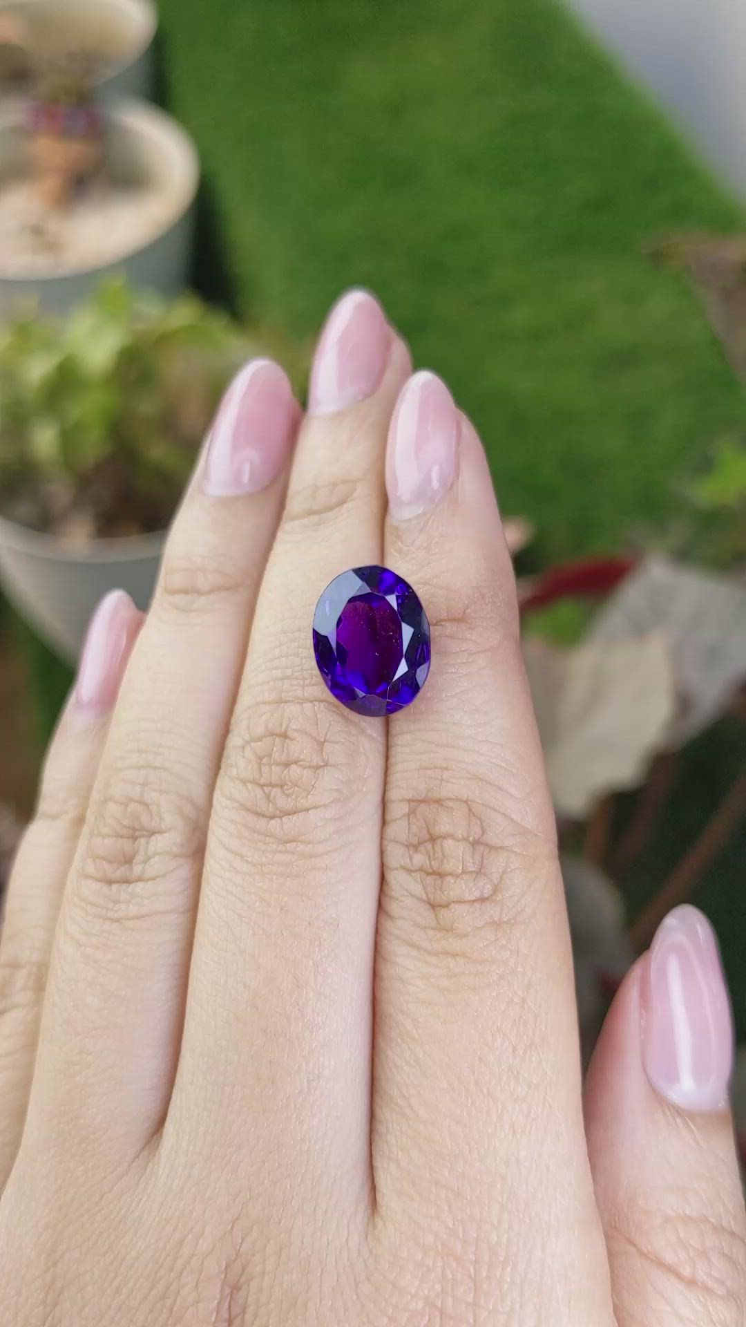 8.31 Ct. Purple Amethyst from Ceylon (Sri Lanka) Size Video