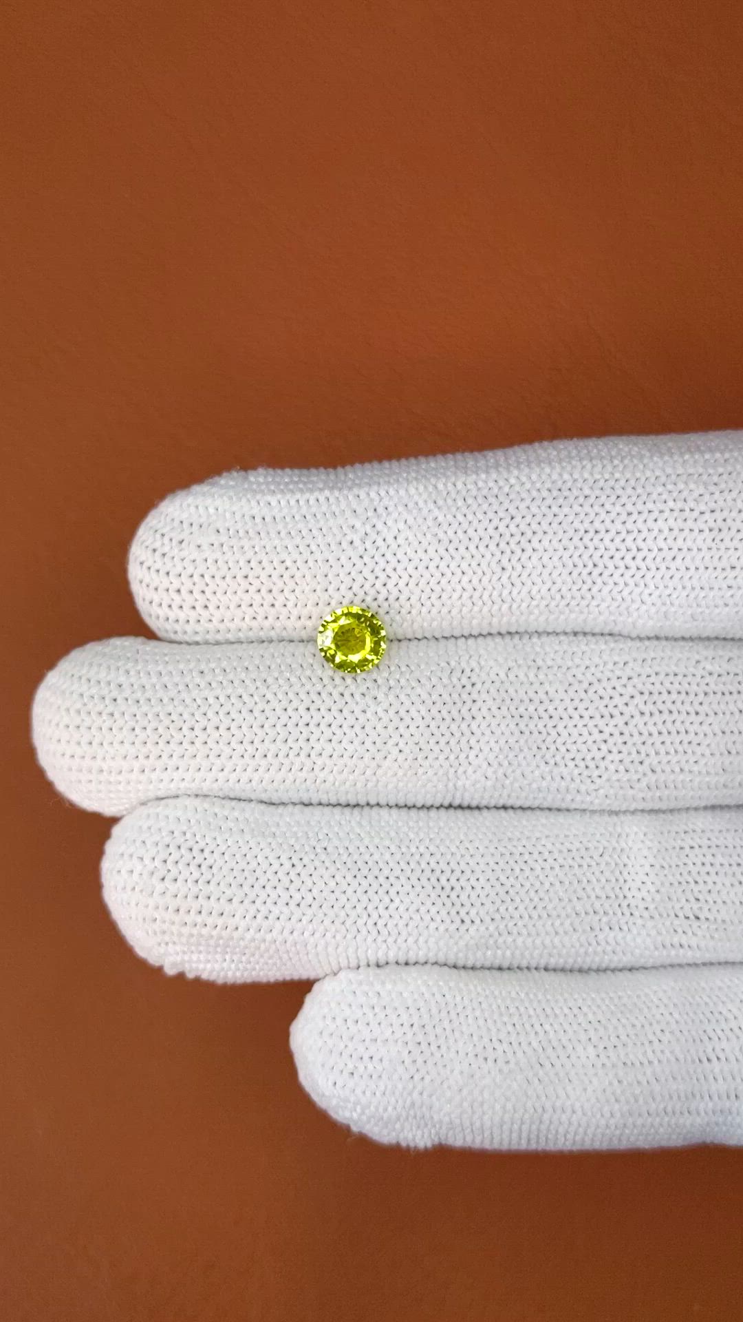 0.96 Ct. Greenish Yellow Chrysoberyl from Ceylon (Sri Lanka) Size Video