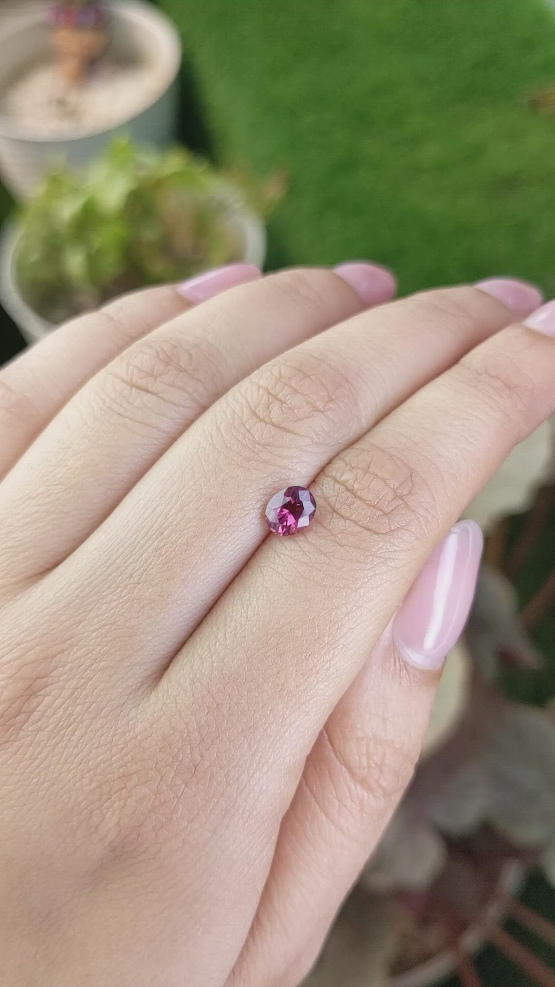 1.02 Ct. Purplish Pink Garnet from Ceylon (Sri Lanka) Size Video