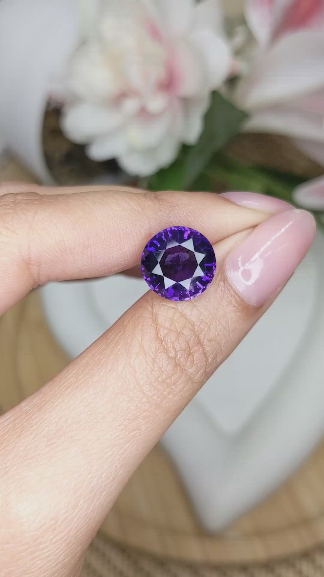 5.29 Ct. Purple Amethyst from Ceylon (Sri Lanka) Size Video