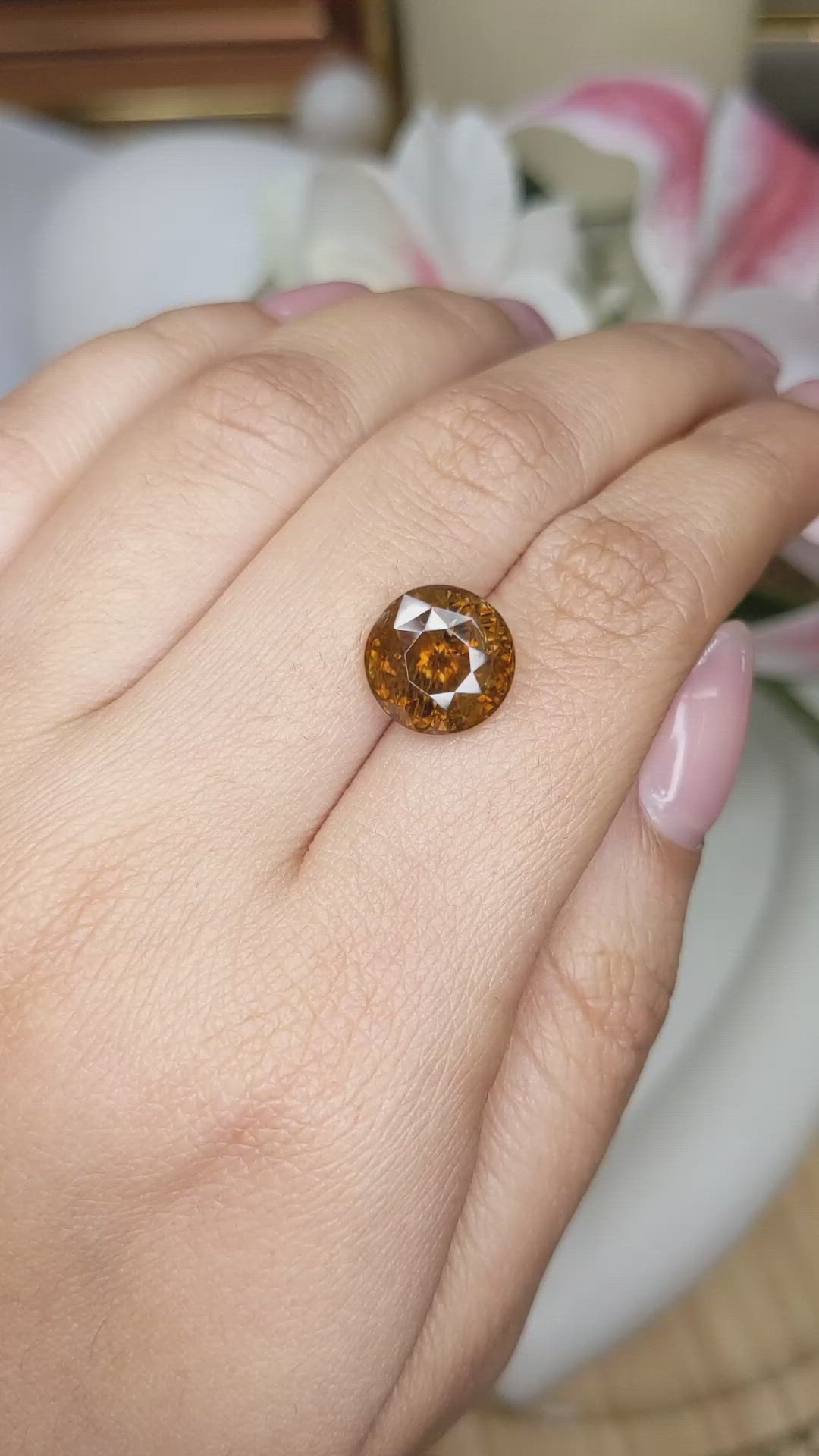 7.59 Ct. Yellowish Brown Zircon from Ceylon (Sri Lanka) Size Video
