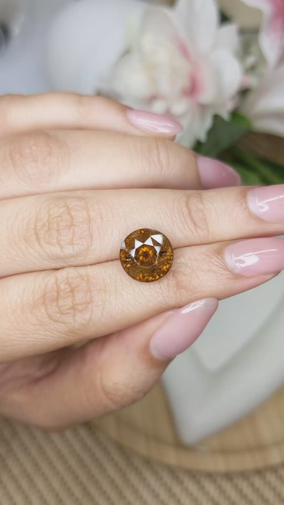 7.59 Ct. Yellowish Brown Zircon from Ceylon (Sri Lanka) Size Video