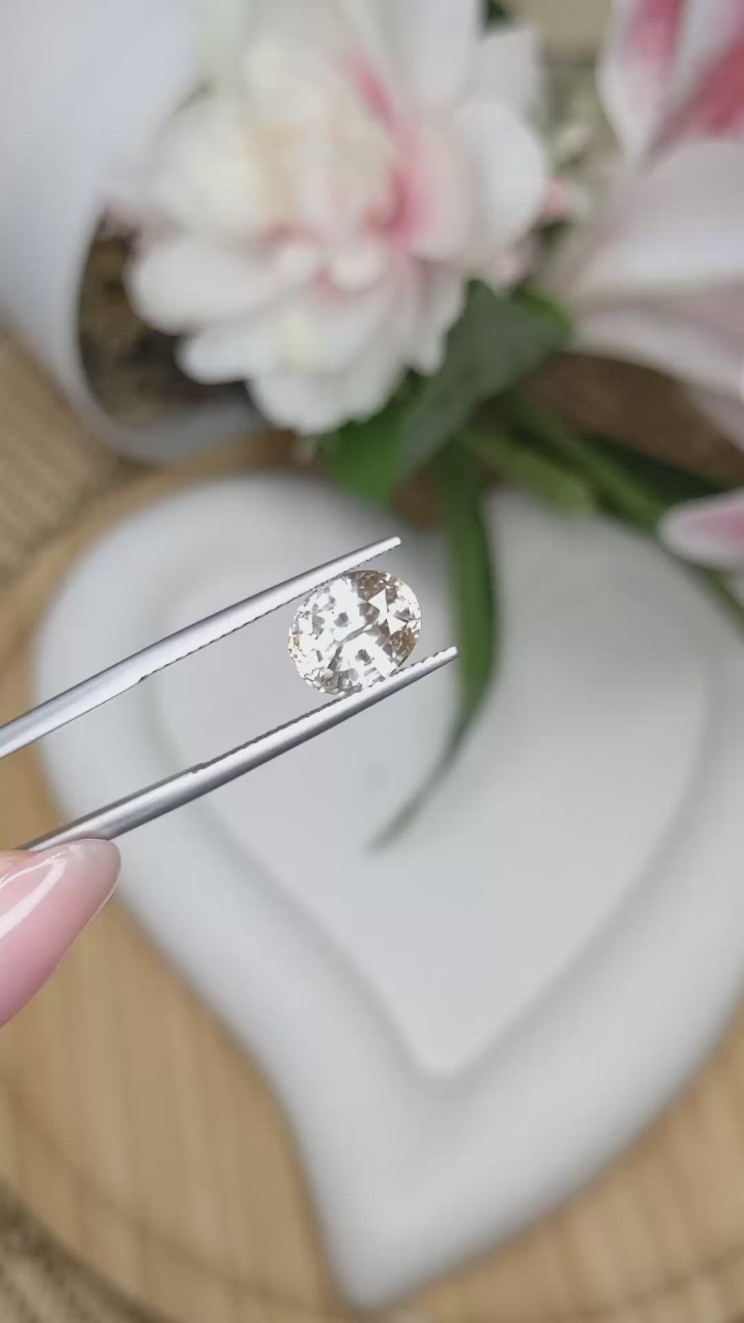 3.86 Ct. Brown Zircon from Ceylon (Sri Lanka) Size Video