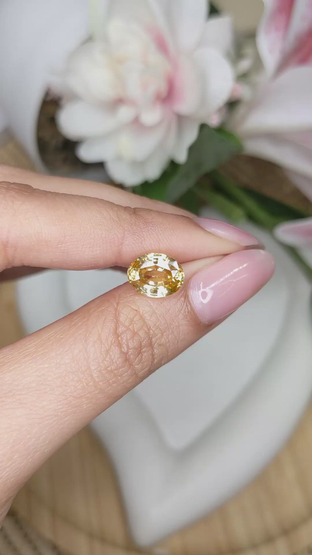 5.33 Ct. Yellow Zircon from Ceylon (Sri Lanka) Size Video