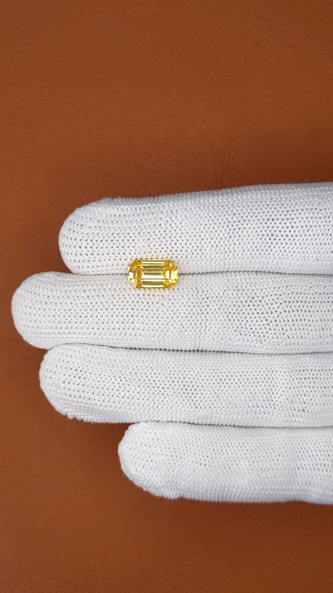 3.22 Ct. Yellow Zircon from Ceylon (Sri Lanka) Size Video
