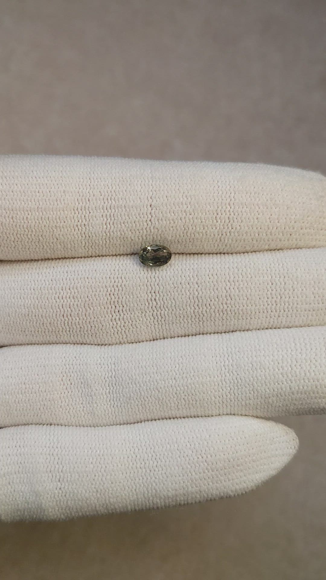 0.82 Ct. Alexandrite from Brazil Size Video