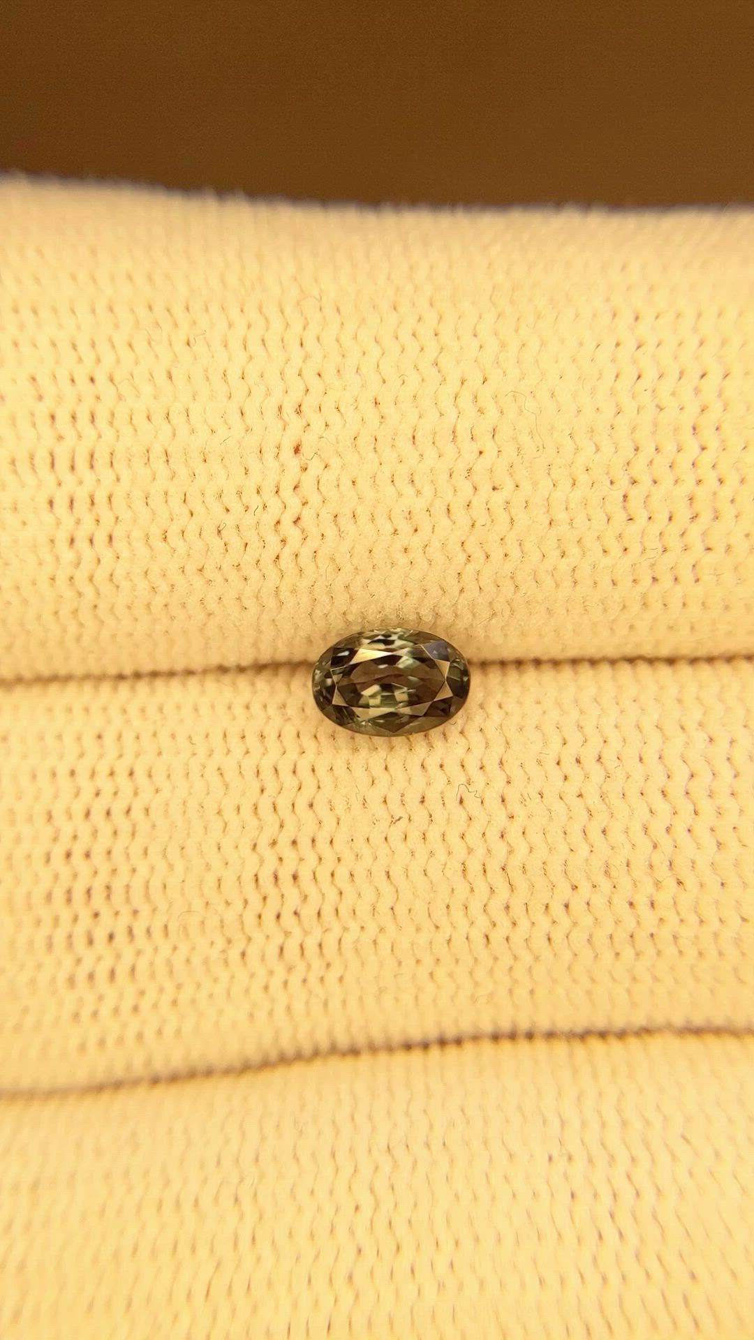 0.82 Ct. Alexandrite from Brazil Size Video