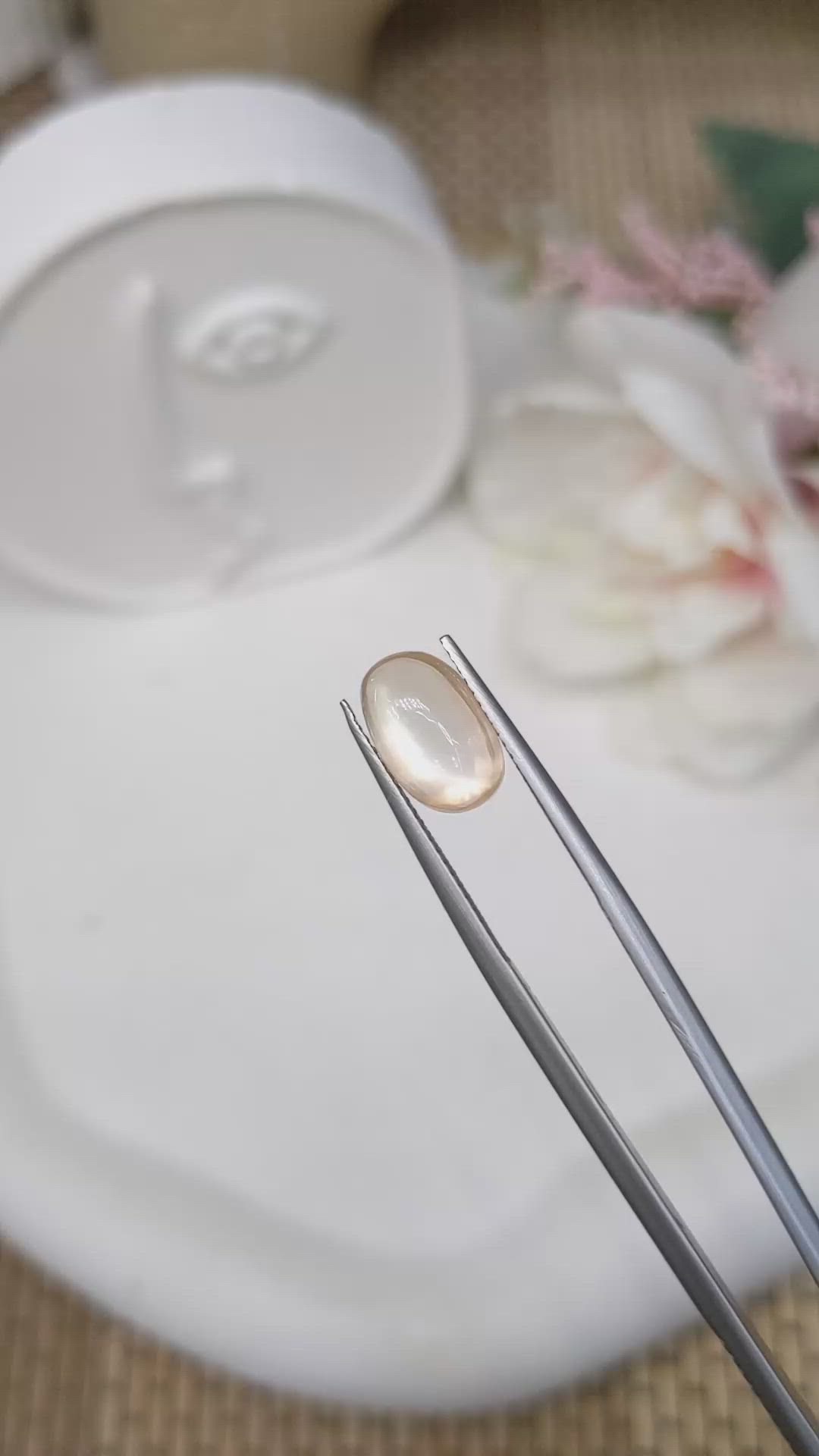 3.51 Ct. Peach Cabochon Moonstone from Ceylon (Sri Lanka) Size Video