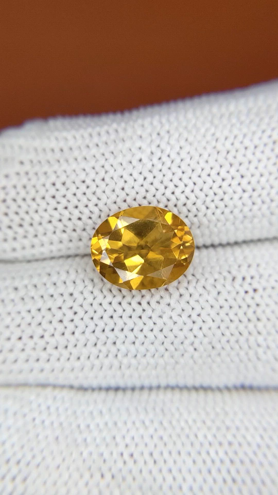 3.10 Ct. Yellow Citrine from Ceylon (Sri Lanka) Size Video