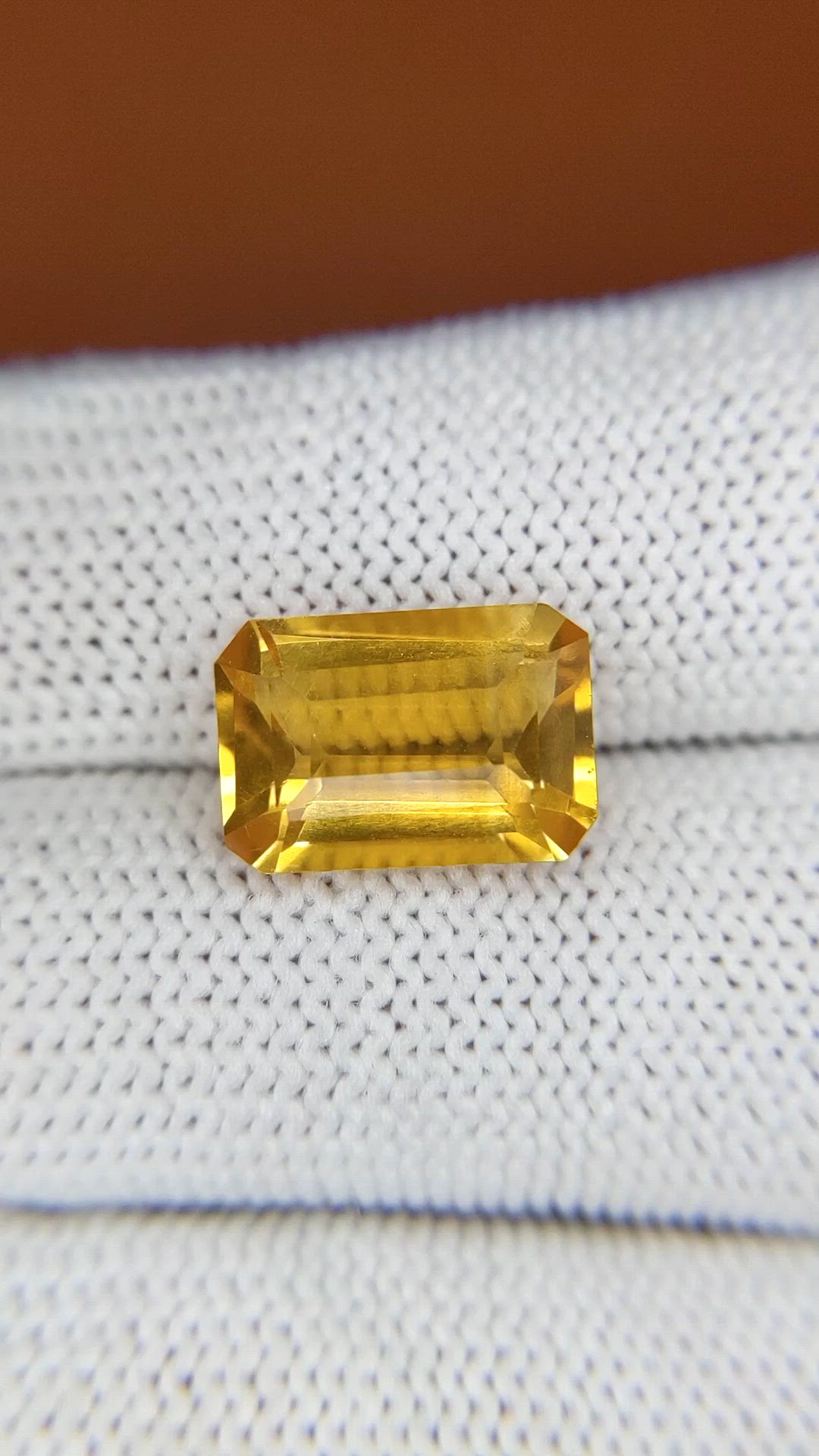 5.00 Ct. Orangish Yellow Citrine from Ceylon (Sri Lanka) Size Video