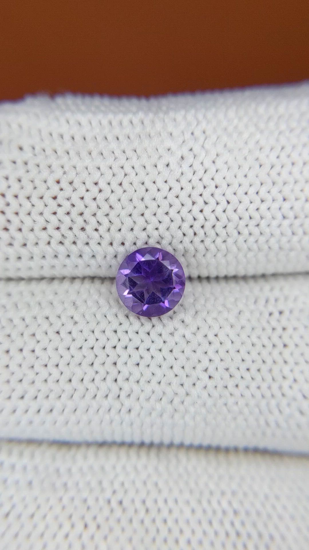0.80 Ct. Purple Amethyst from Ceylon (Sri Lanka) Size Video