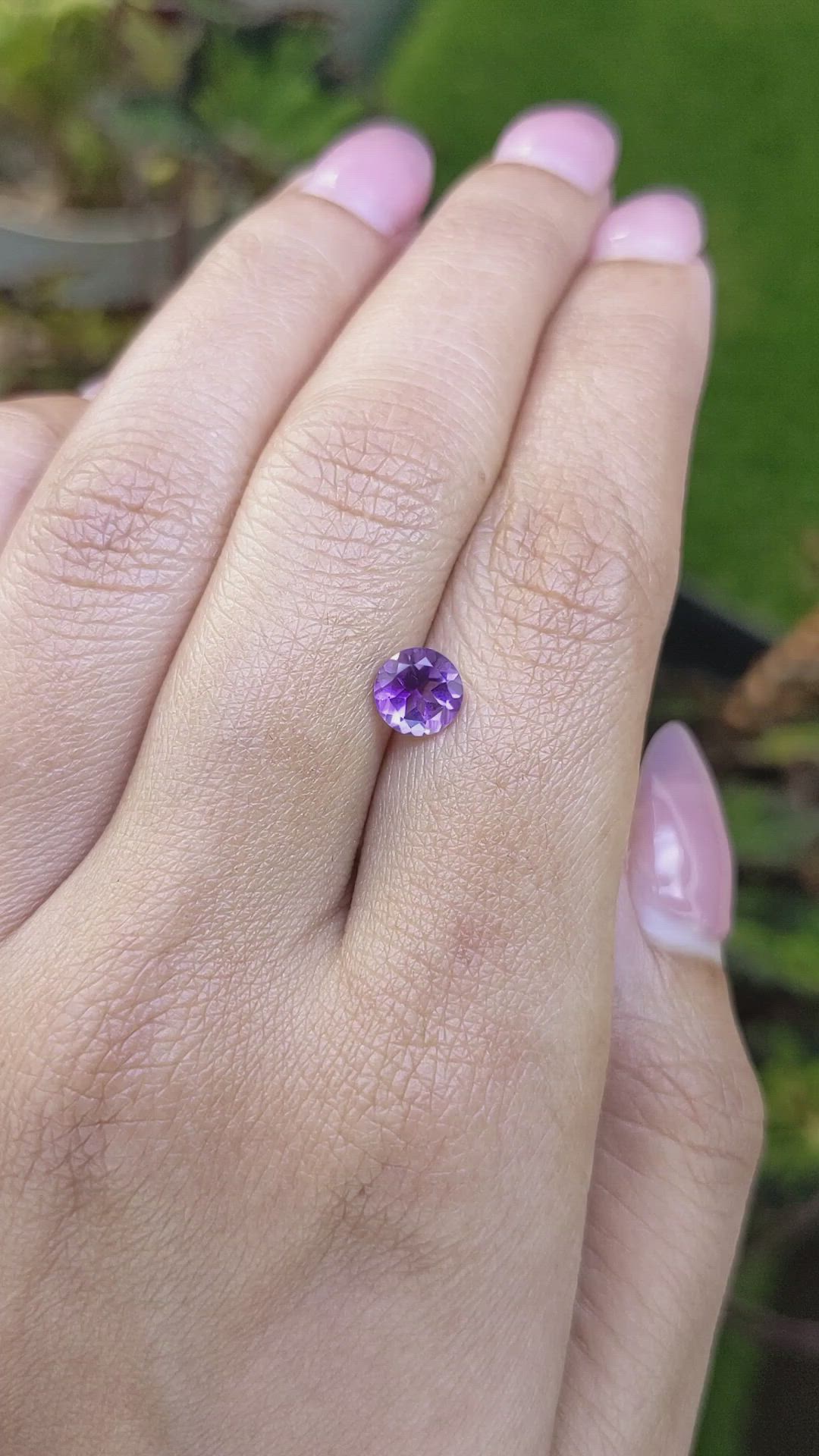 0.80 Ct. Purple Amethyst from Ceylon (Sri Lanka) Size Video