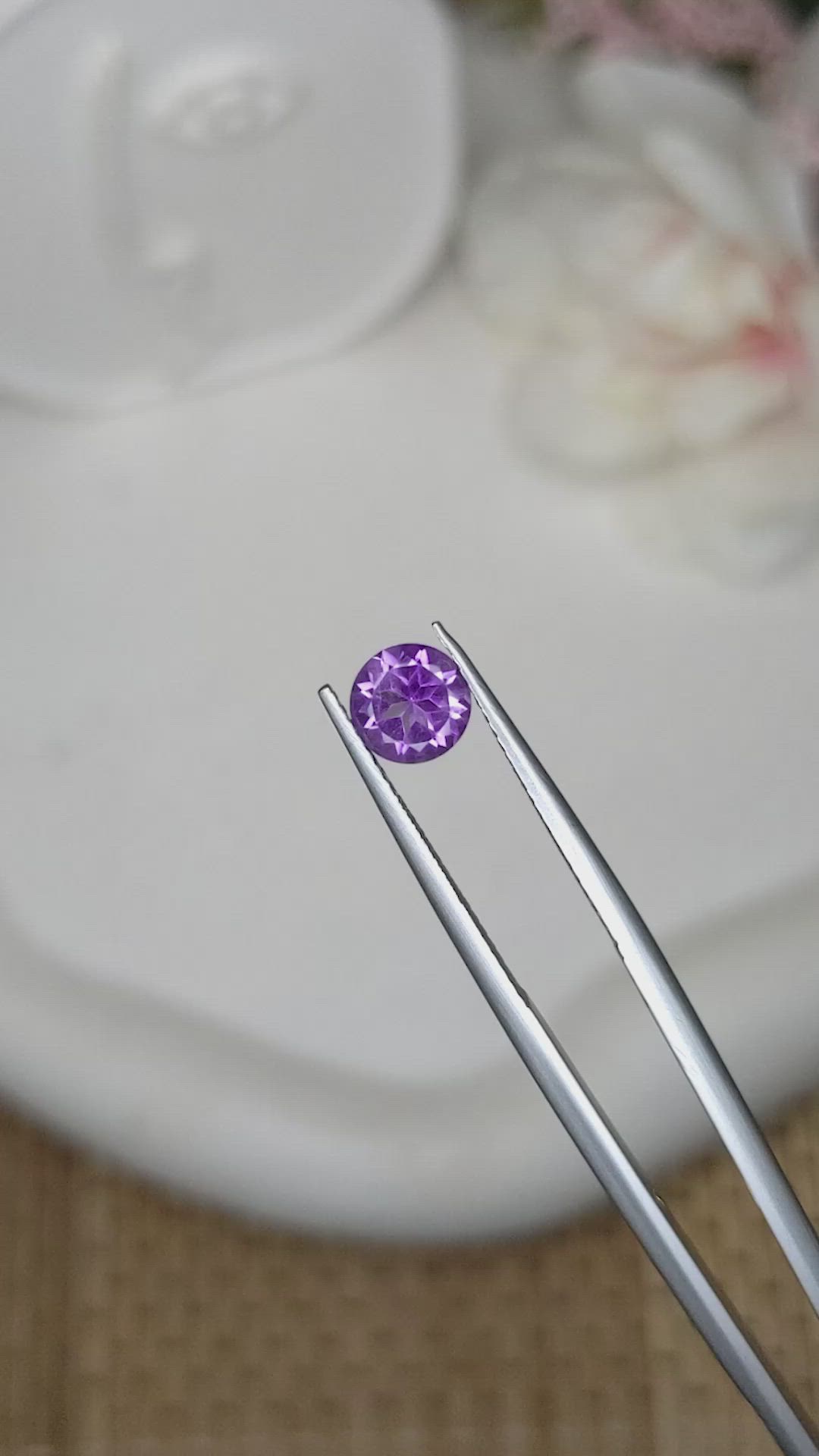 0.80 Ct. Purple Amethyst from Ceylon (Sri Lanka) Size Video