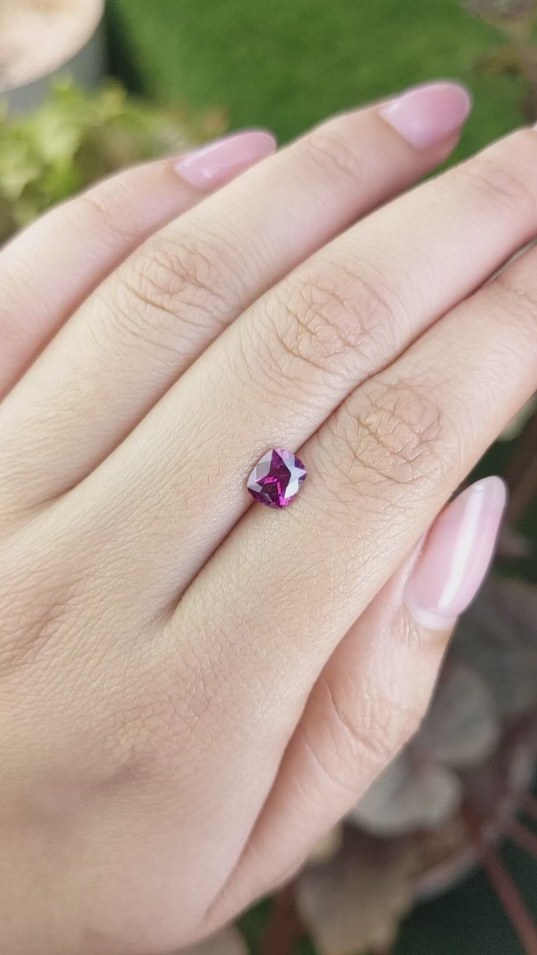 1.06 Ct. Pinkish Purple Rhodolite Garnet from Ceylon (Sri Lanka) Size Video