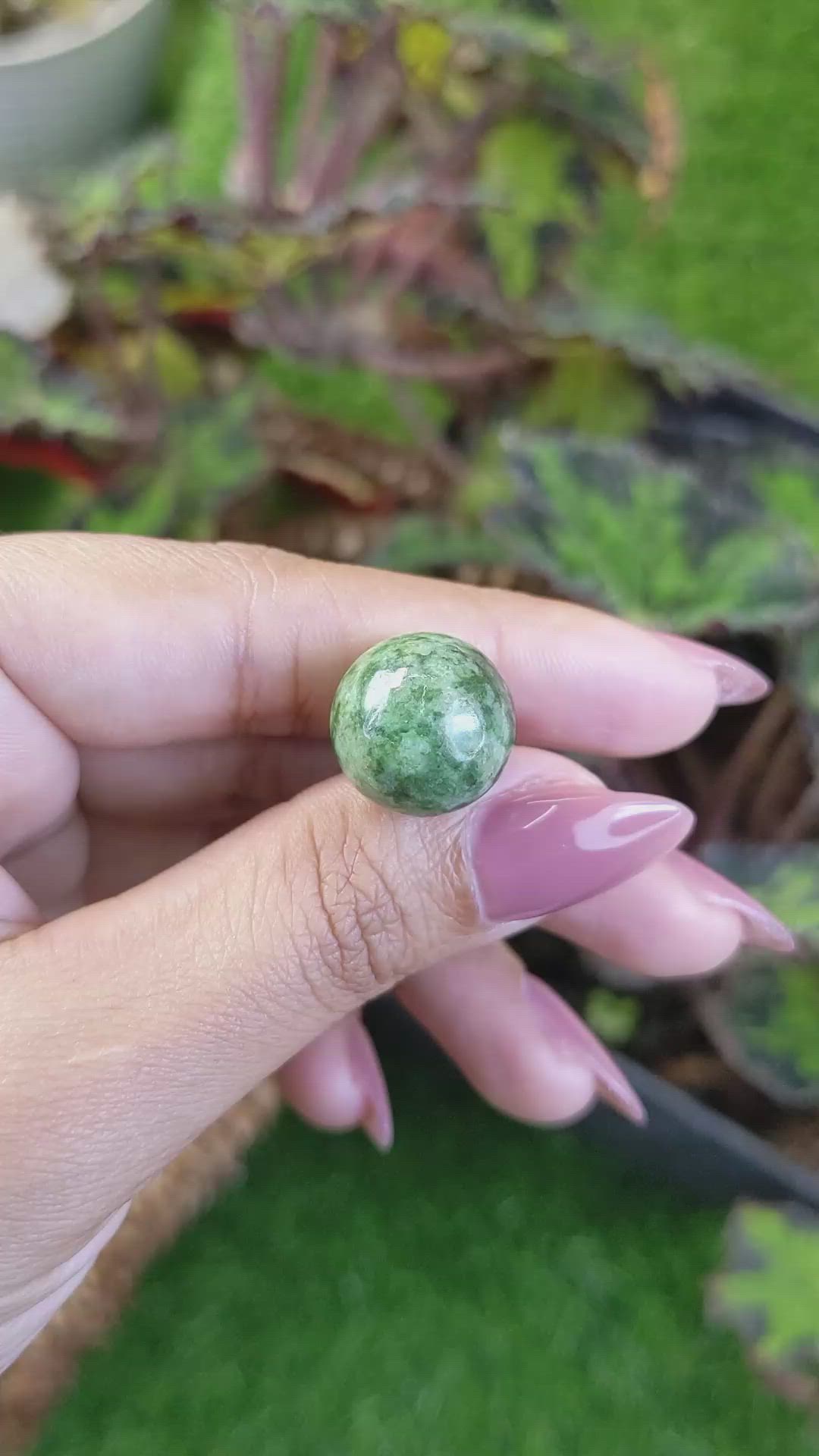 23.64 Ct. Green Jade from Burma (Myanmar) Size Video