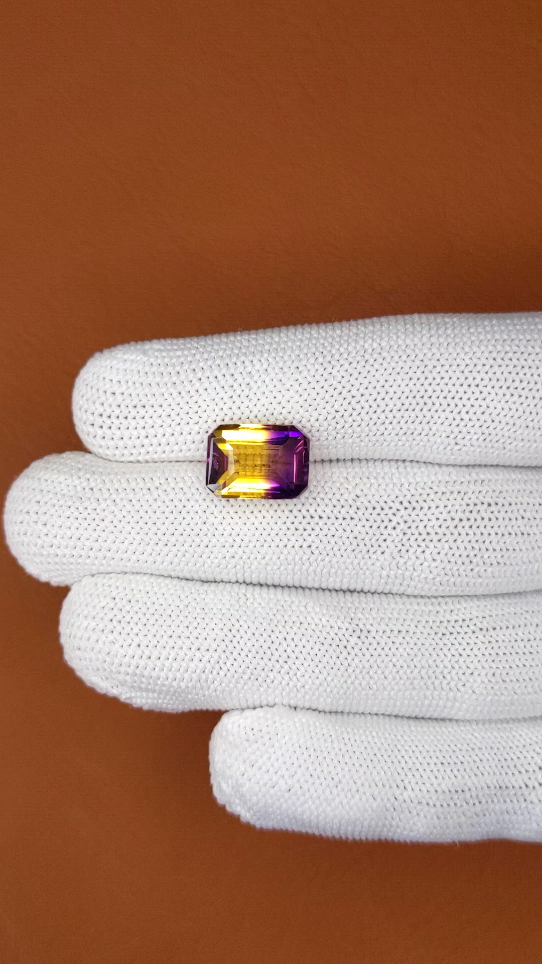 5.84 Ct. Bi Color Ametrine from Brazil Size Video