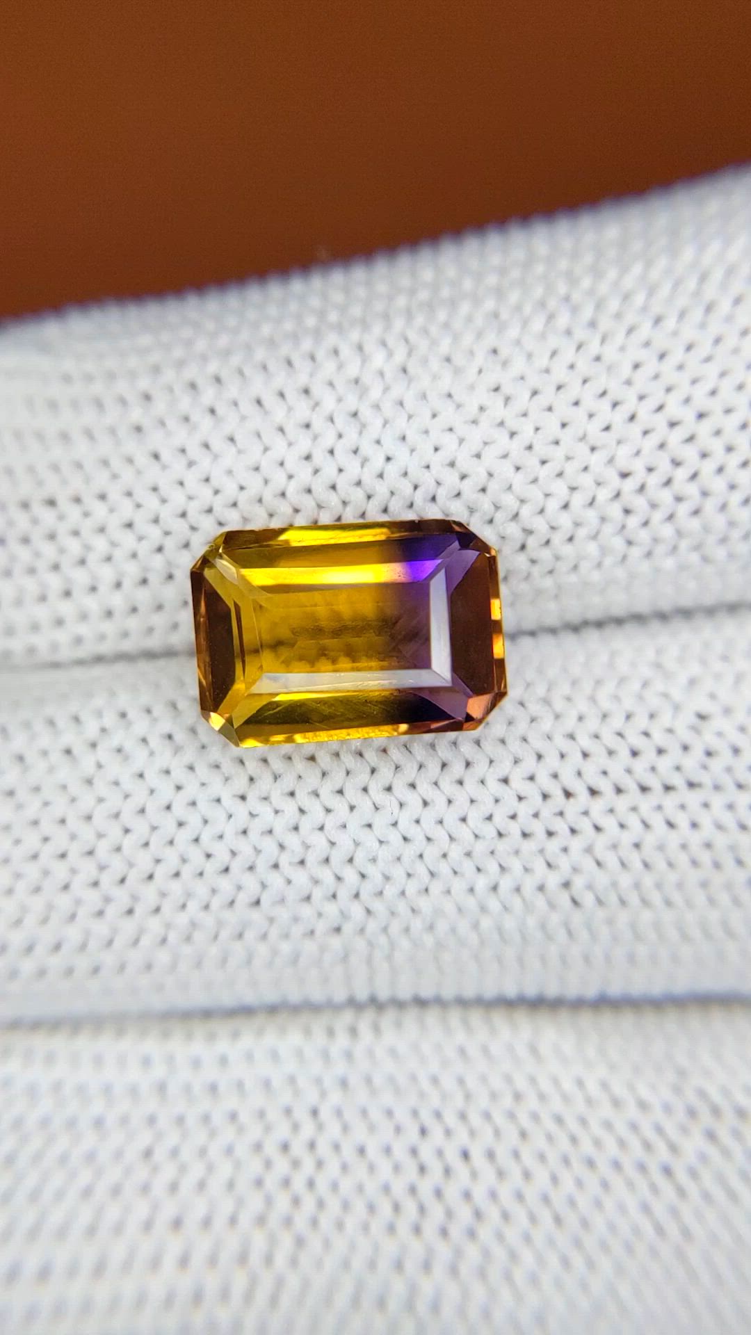 5.12 Ct. Bi Color Ametrine from Brazil Size Video