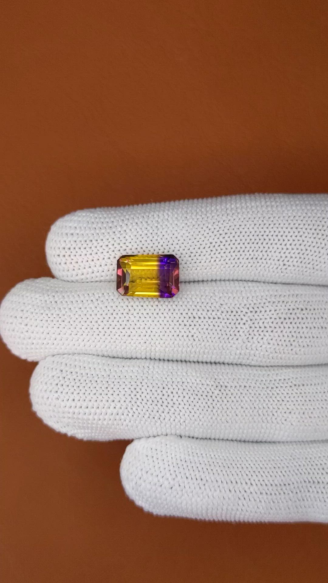 5.48 Ct. Bi Color Ametrine from Brazil Size Video